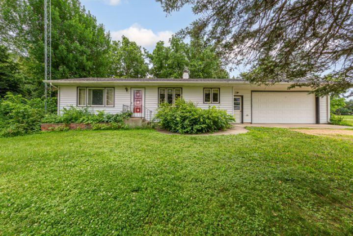 2nd image of 52621 Valley View Circle, North Mankato, MN 56003 | MLS# 7111176