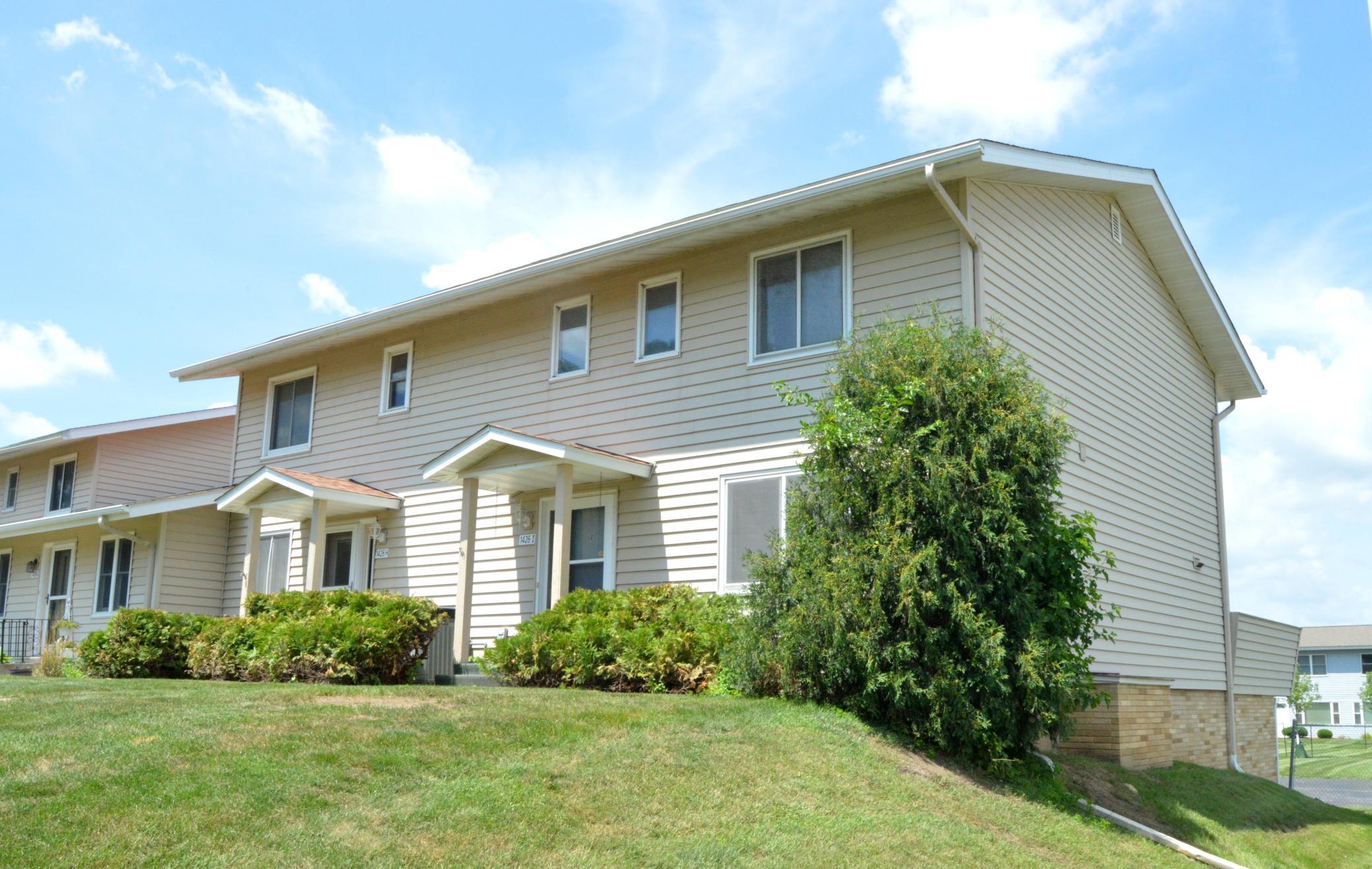 2nd image of 1426 Mcnally Dr #I, Winona, MN 55987 | MLS# 7111177