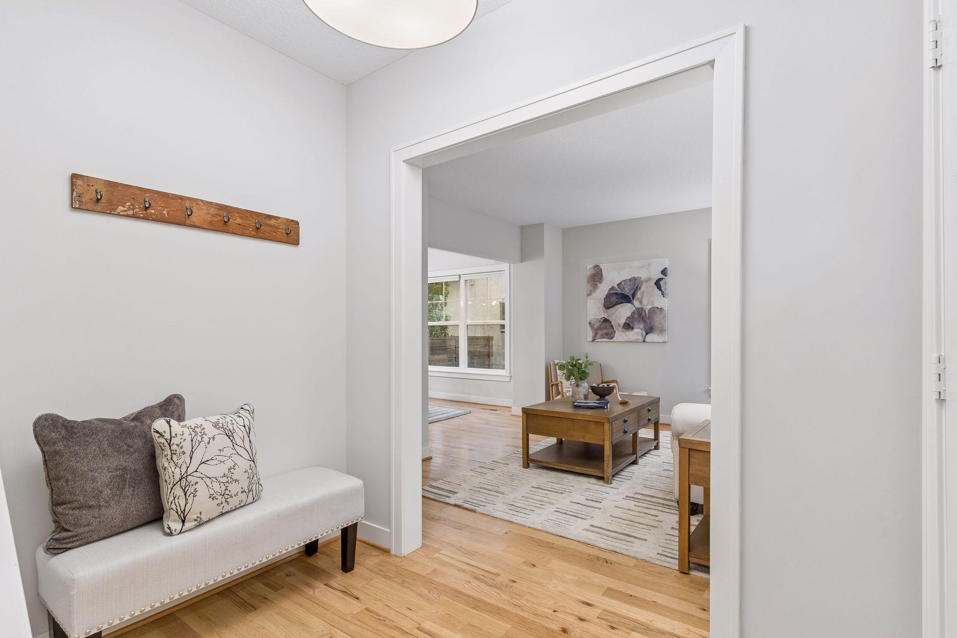 3rd image of 1407 Monroe St Ne, Minneapolis, MN 55413 | MLS# 7111185