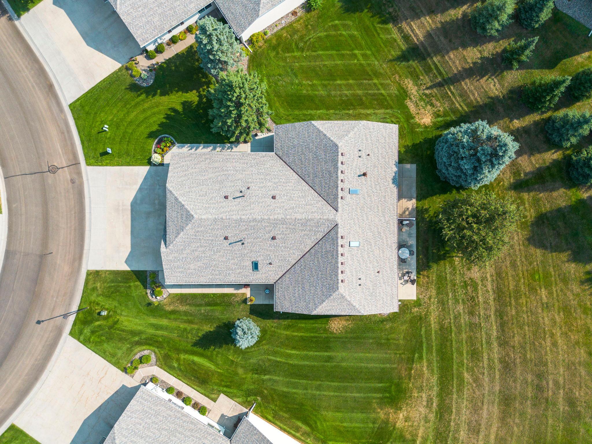 2nd image of 7632 Newbury Rd, Saint Paul, MN 55125 | MLS# 7111226