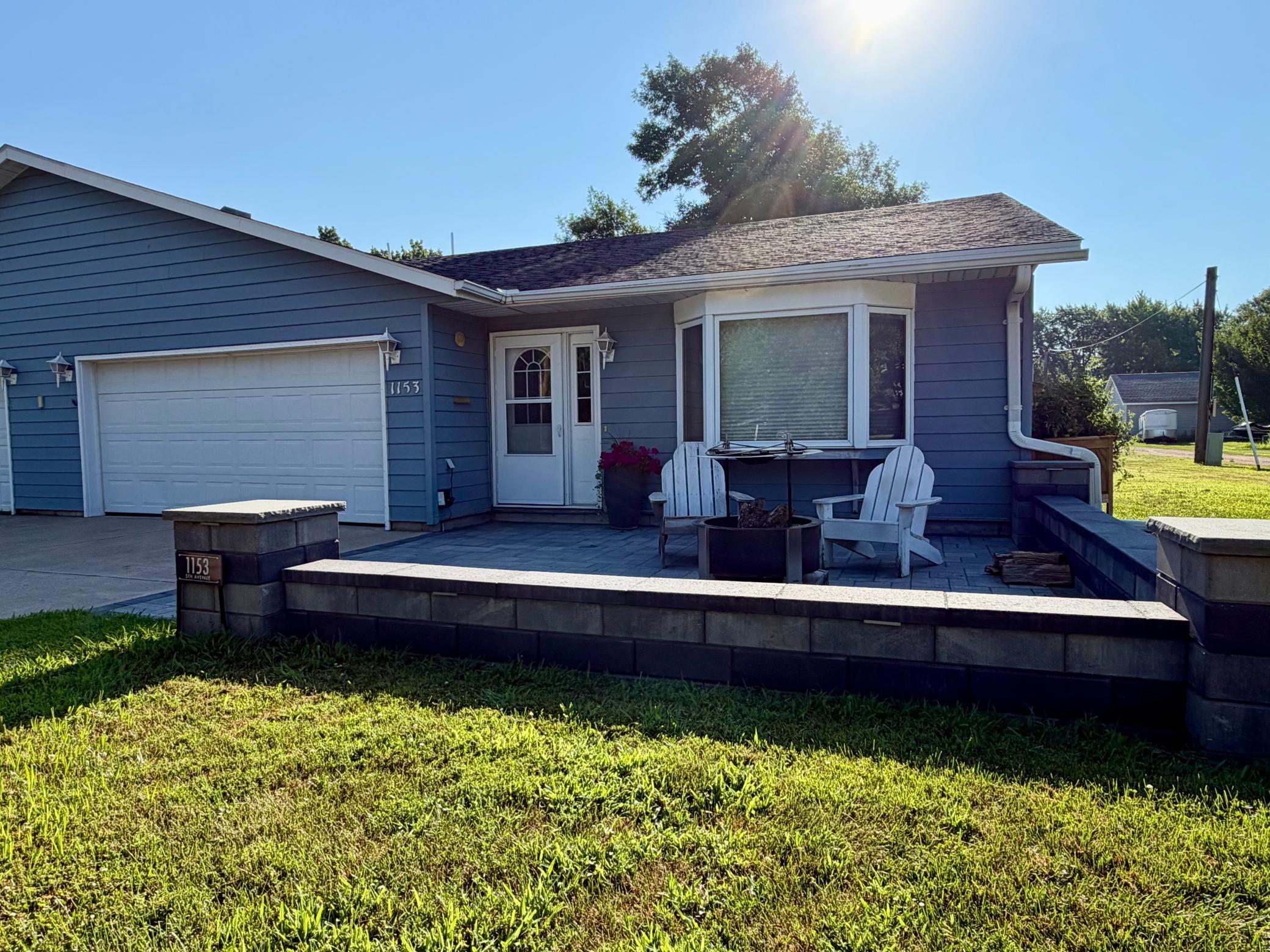 Homes for sale in Windom, MN | 1153 5Th Ave, Windom, MN 56101 | MLS# 7111255