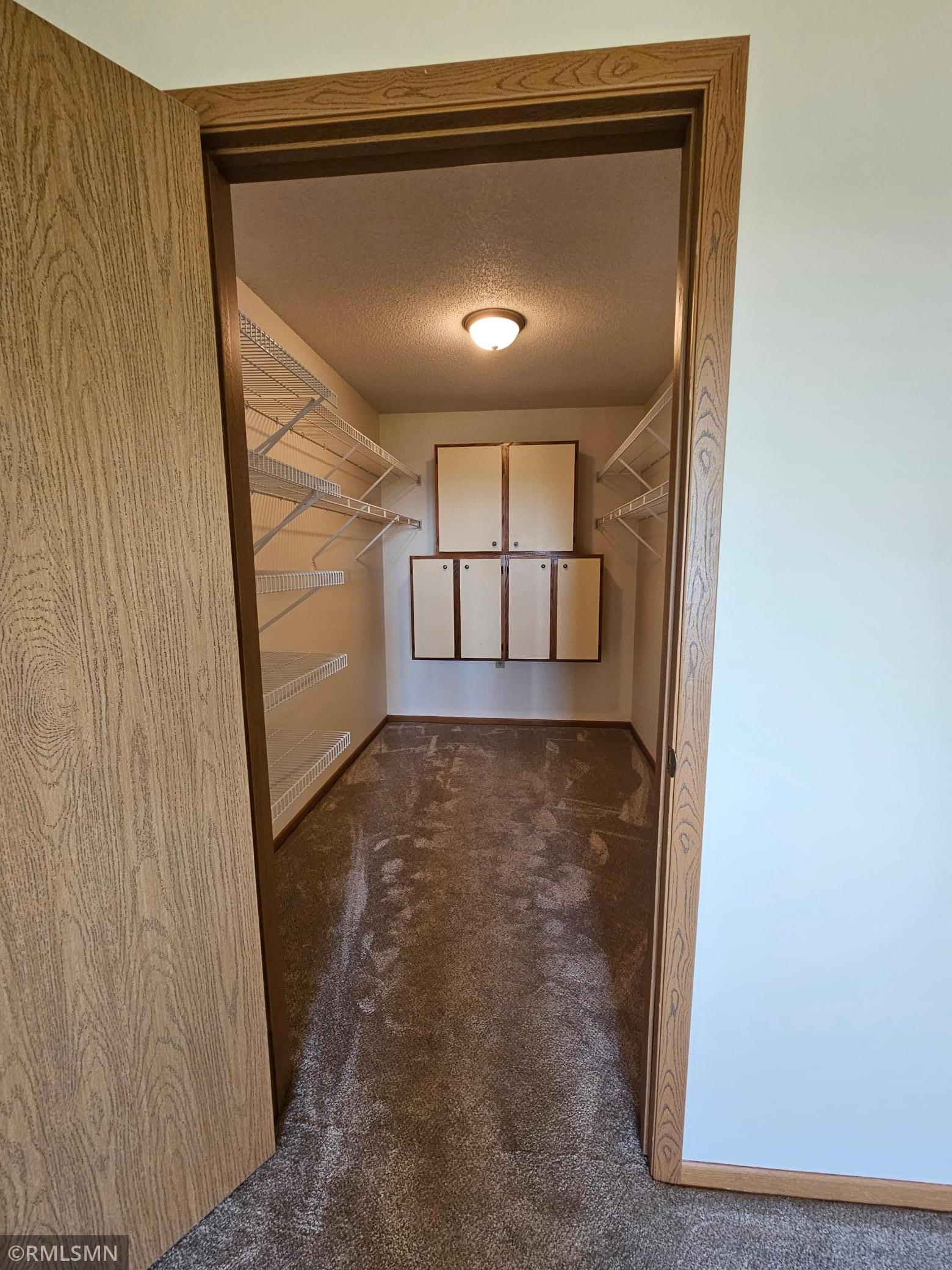 5th image of 12575 Pleasant Ave, Burnsville, MN 55337