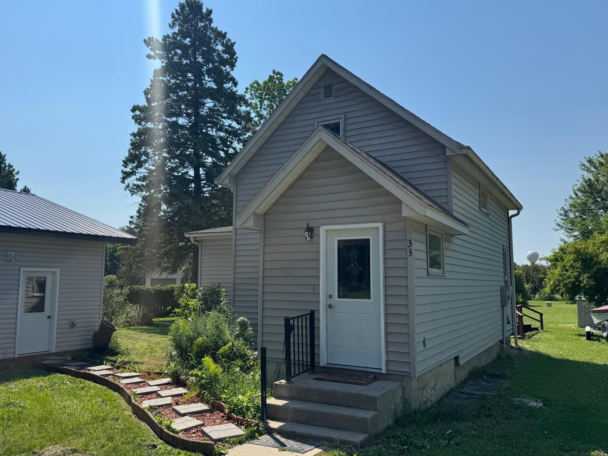 3rd image of 33 Carlson Ave Nw, Blackduck, MN 56630 | MLS# 7111288