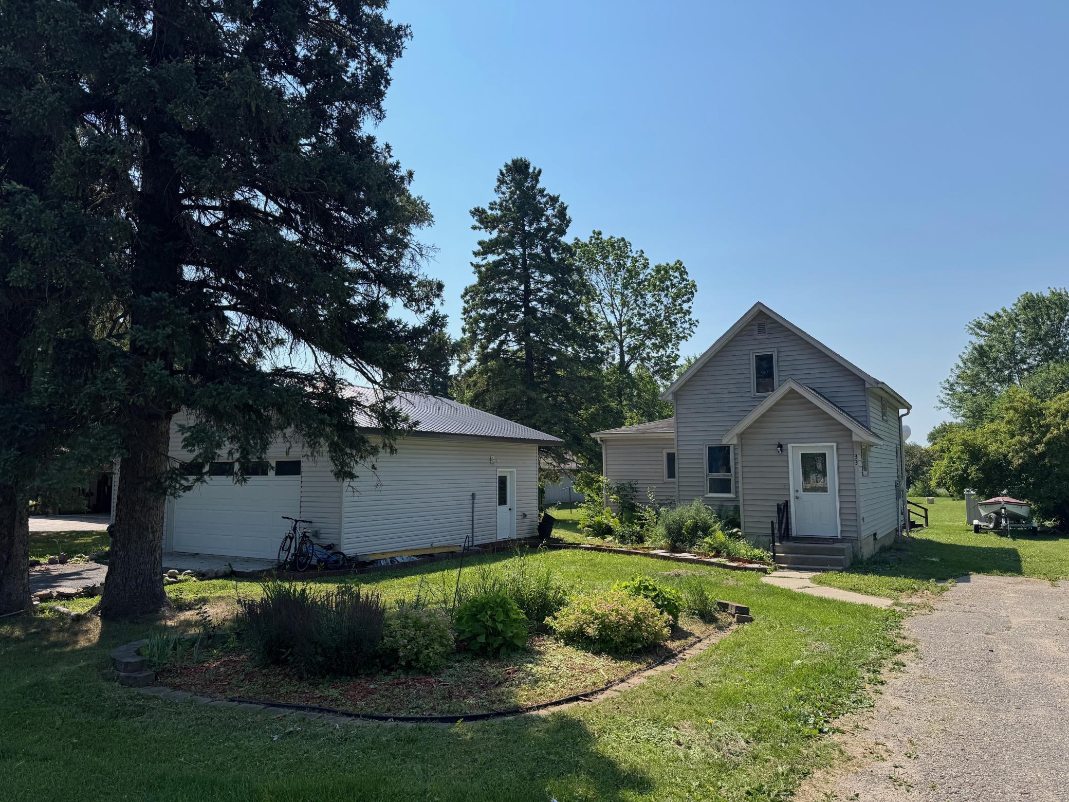1st image of 33 Carlson Ave Nw, Blackduck, MN 56630 | MLS# 7111288