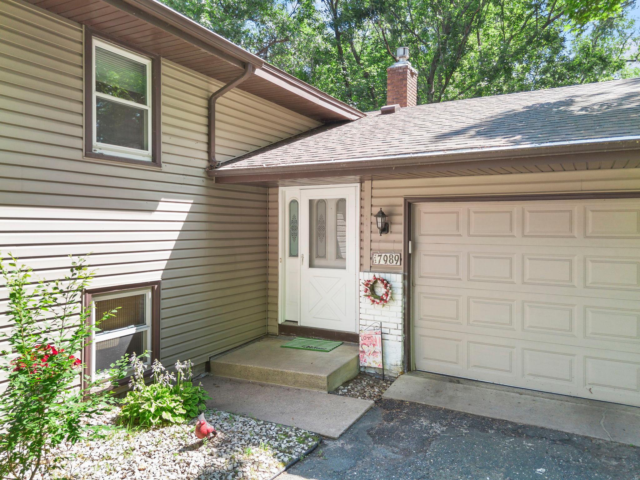 Homes for sale in Mounds View, MN | 7989 Eastwood Rd, Mounds View, MN 55112 | MLS# 7111356