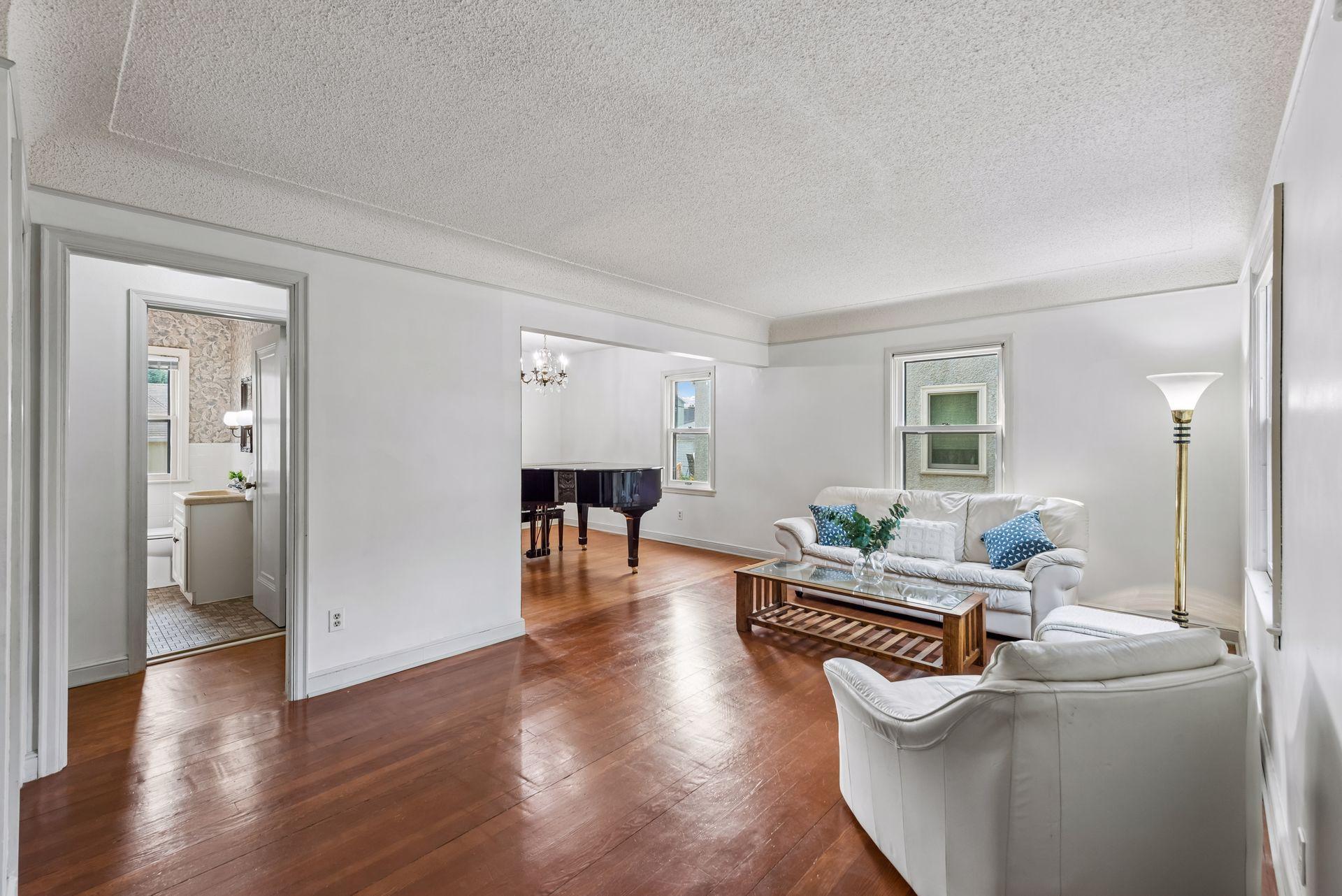 3rd image of 5721 22Nd Ave S, Minneapolis, MN 55417 | MLS# 7111405