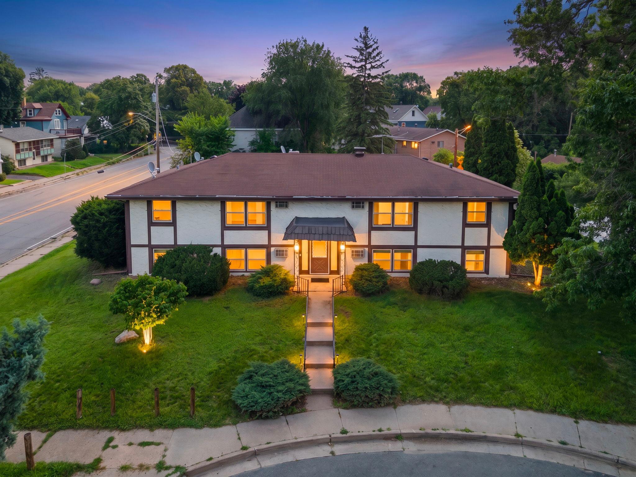 1st image of 901 4th St Ne, Minneapolis, MN 55413 | MLS# 7111414