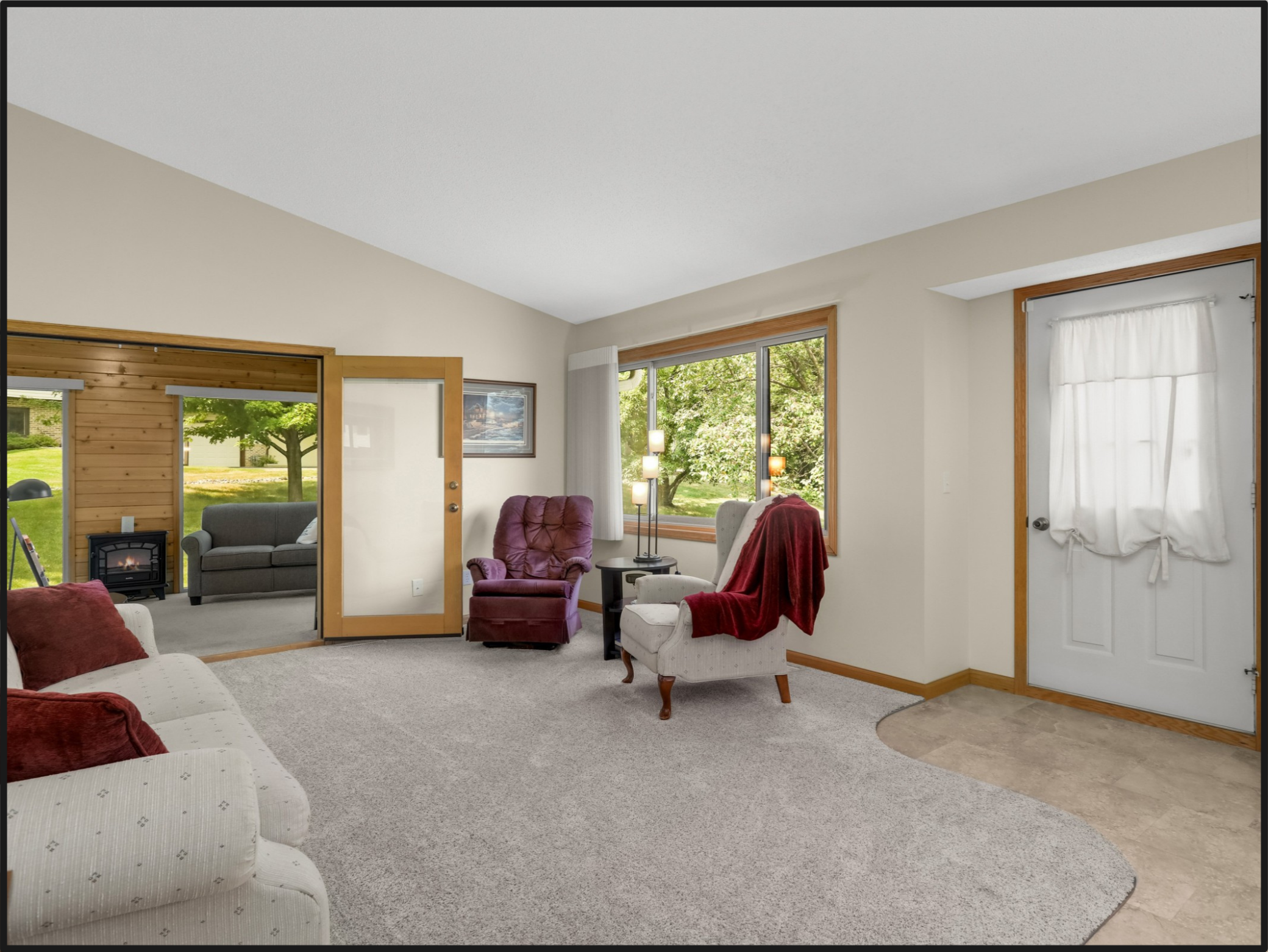 2nd image of 8709 Forestview Ln N, Maple Grove, MN 55369 | MLS# 7111422