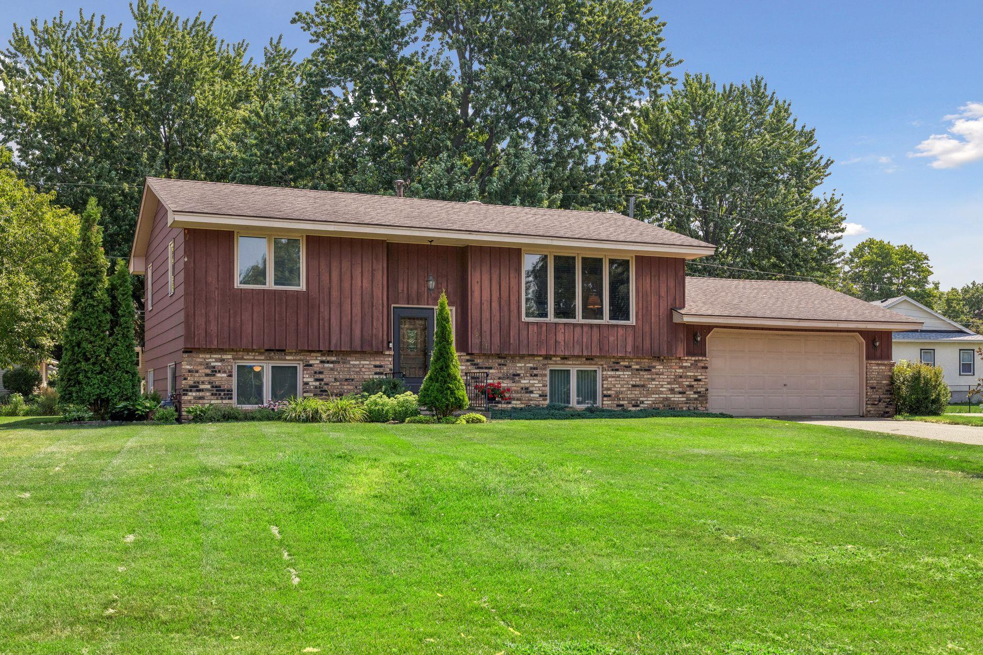38th image of 8131 6th St Ne, Minneapolis, MN 55432 | MLS# 7111437