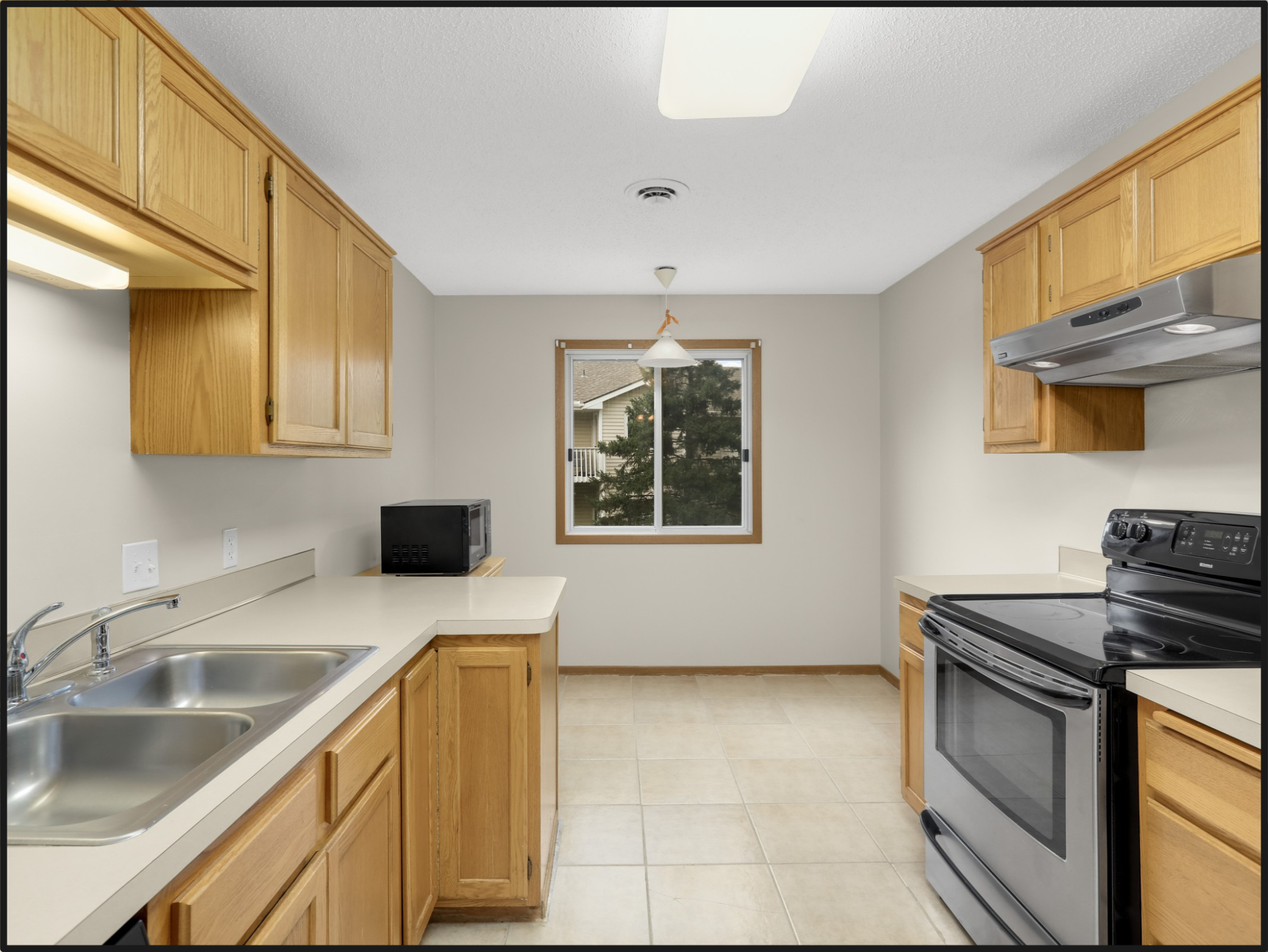 5th image of 6248 Magda Dr, Maple Grove, MN 55369