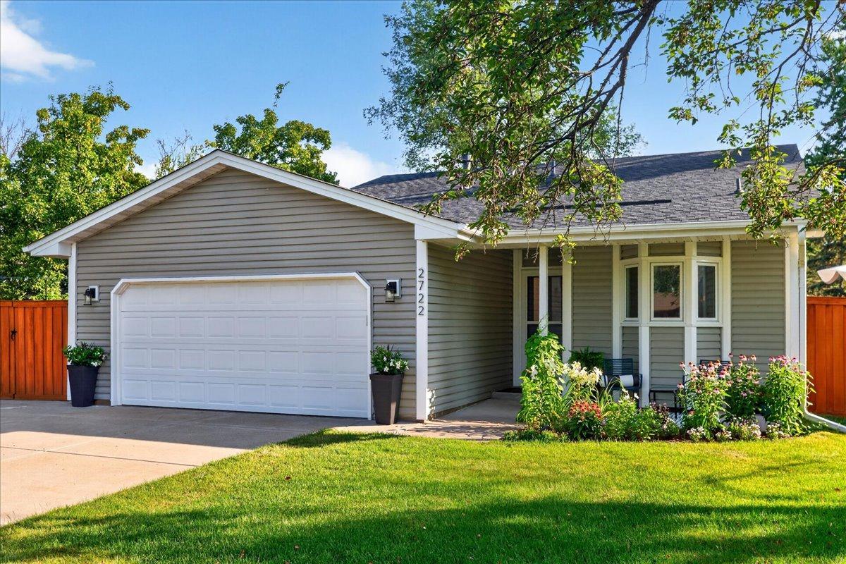 1st image of 2722 94th Wy, Brooklyn Park, MN 55444 | MLS# 7111453