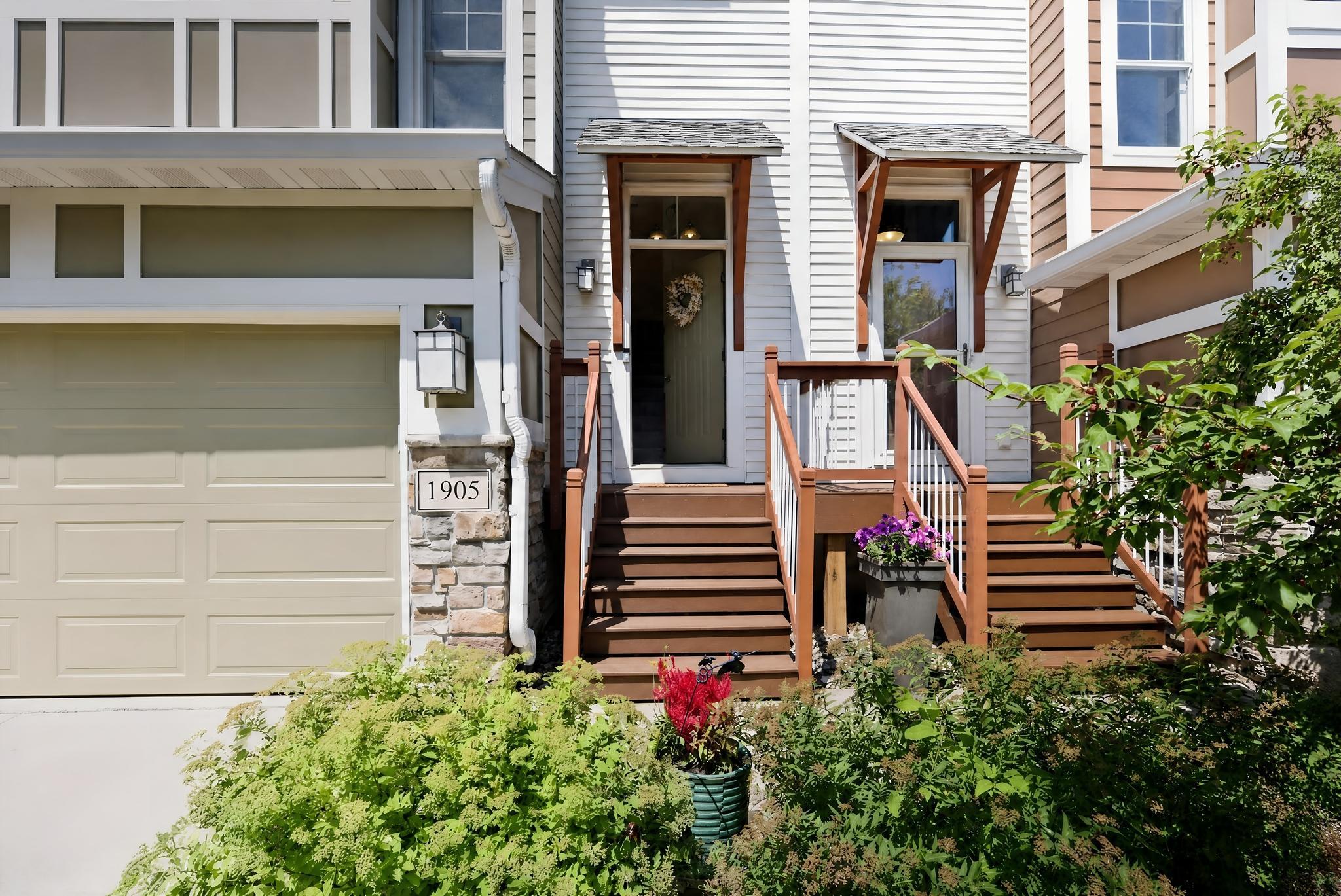 2nd image of 1905 Red Maple Ln, Northfield, MN 55057 | MLS# 7111454