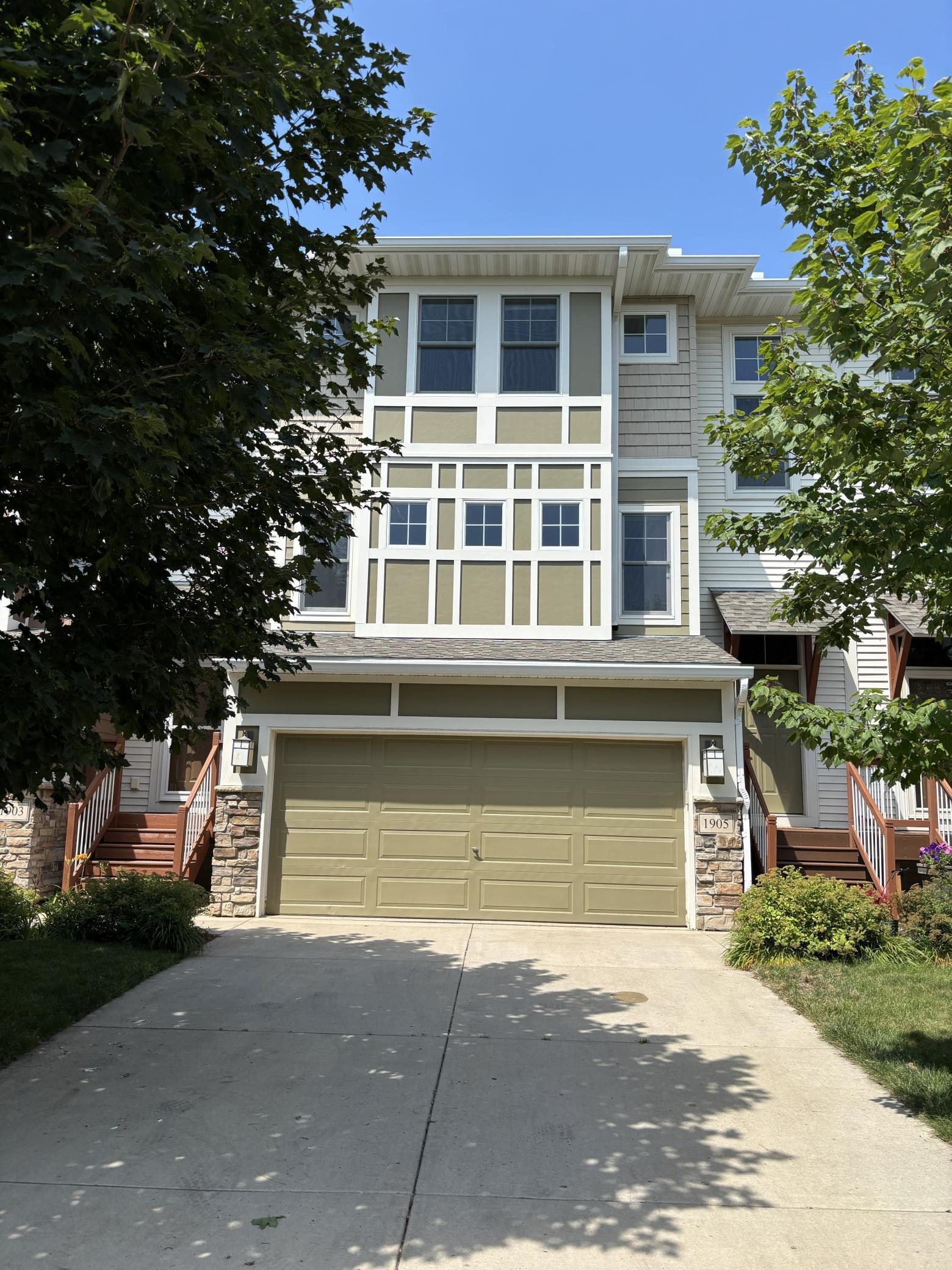 1st image of 1905 Red Maple Ln, Northfield, MN 55057 | MLS# 7111454