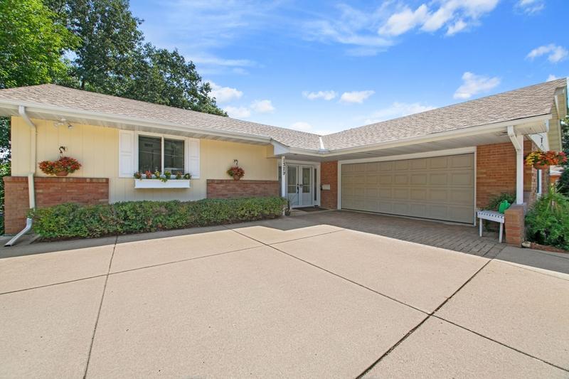 1st image of 1329 Kassan Dr, South Saint Paul, MN 55075 | MLS# 7111484