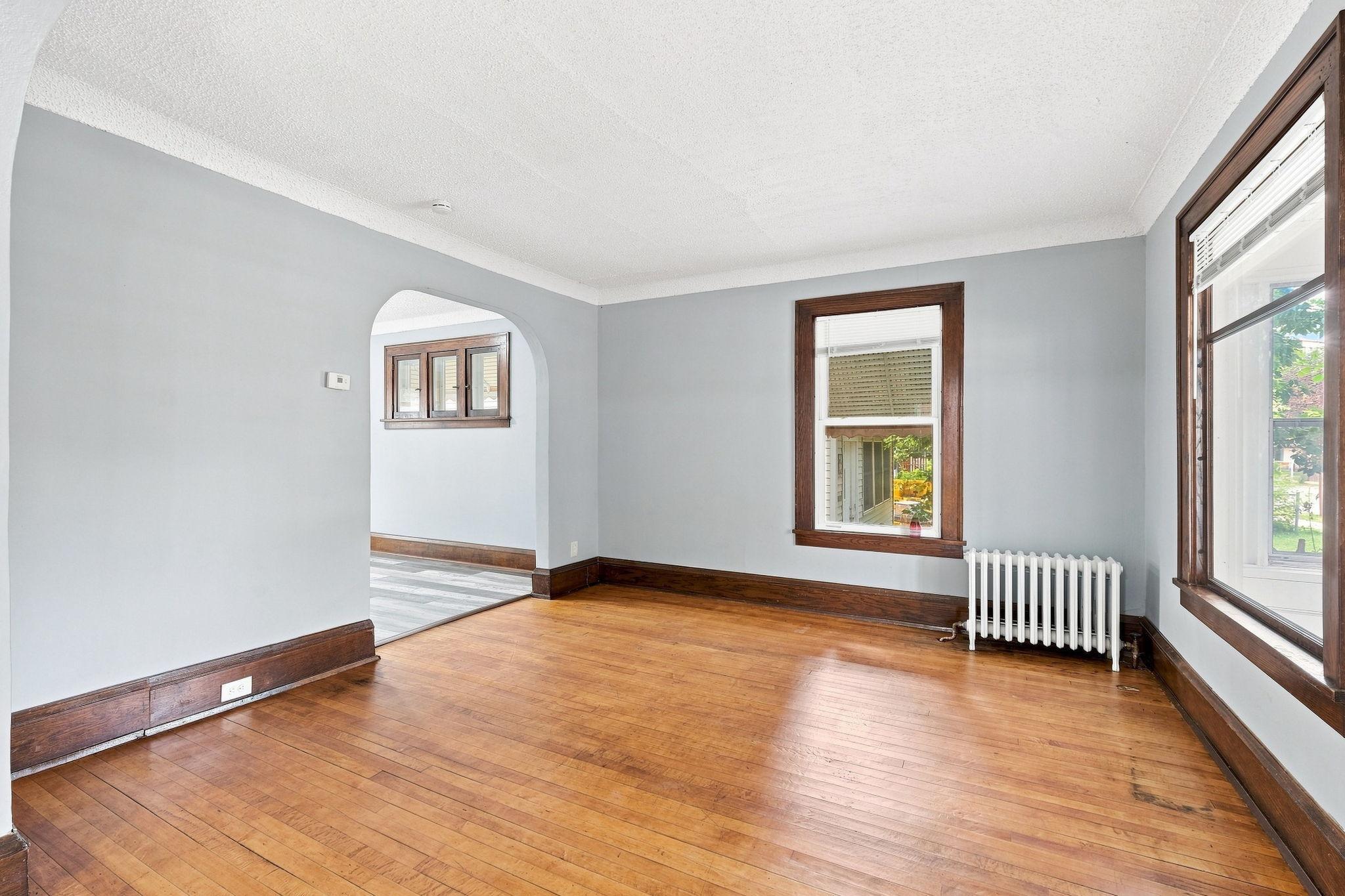5th image of 3014 Russell Ave N, Minneapolis, MN 55411 | MLS# 7111564