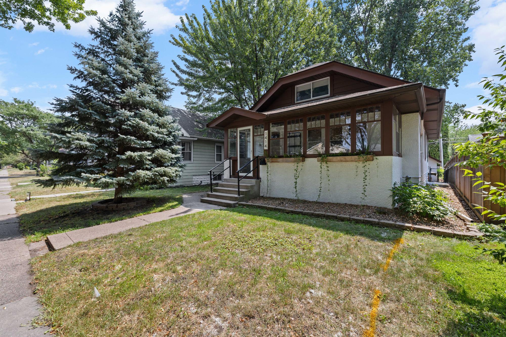 2nd image of 1414 Juliet Ave, Saint Paul, MN 55105 | MLS# 7111591
