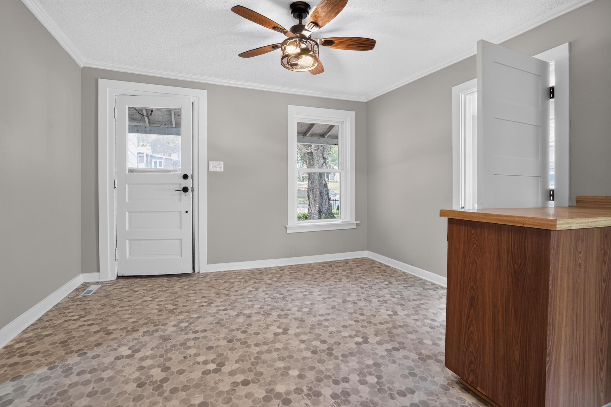 3rd image of 619 Locust St, Hudson, WI 54016 | MLS# 7111647