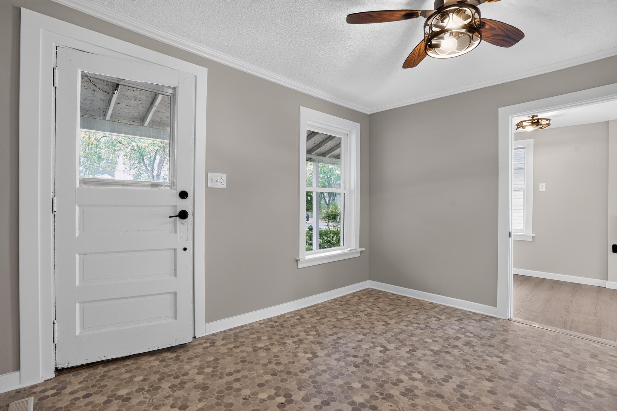 5th image of 619 Locust St, Hudson, WI 54016 | MLS# 7111647