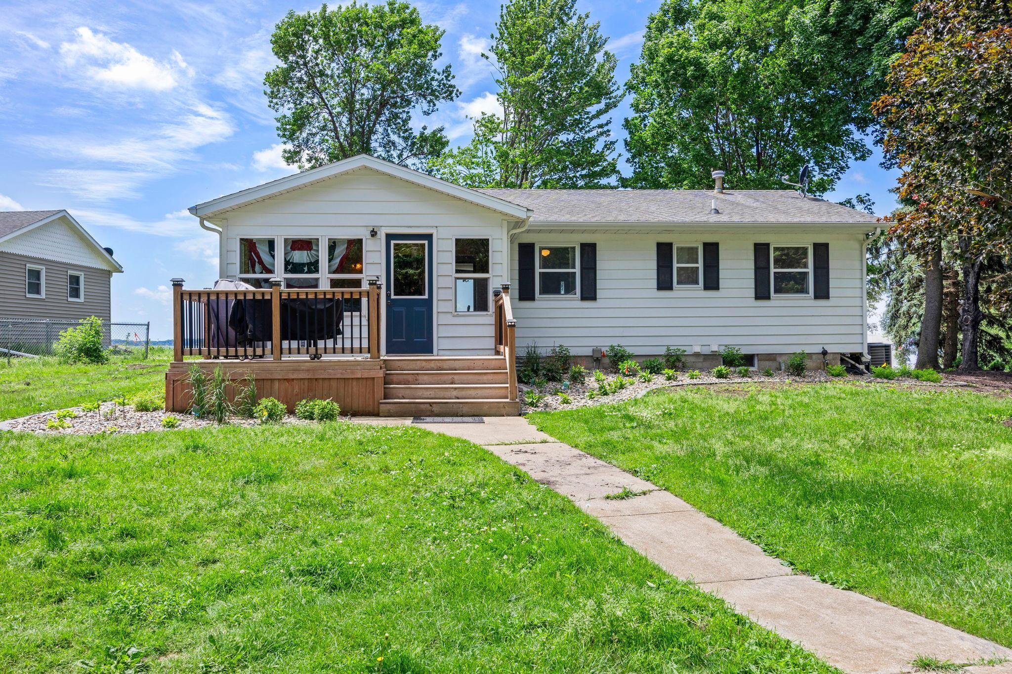 1st image of 11383 Alcott Dr, Sauk Centre, MN 56378 | MLS# 7111655
