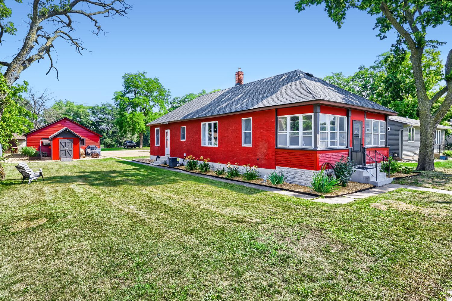 Homes for sale in Hastings, MN | 1211 3rd St E, Hastings, MN 55033 | MLS# 7111711