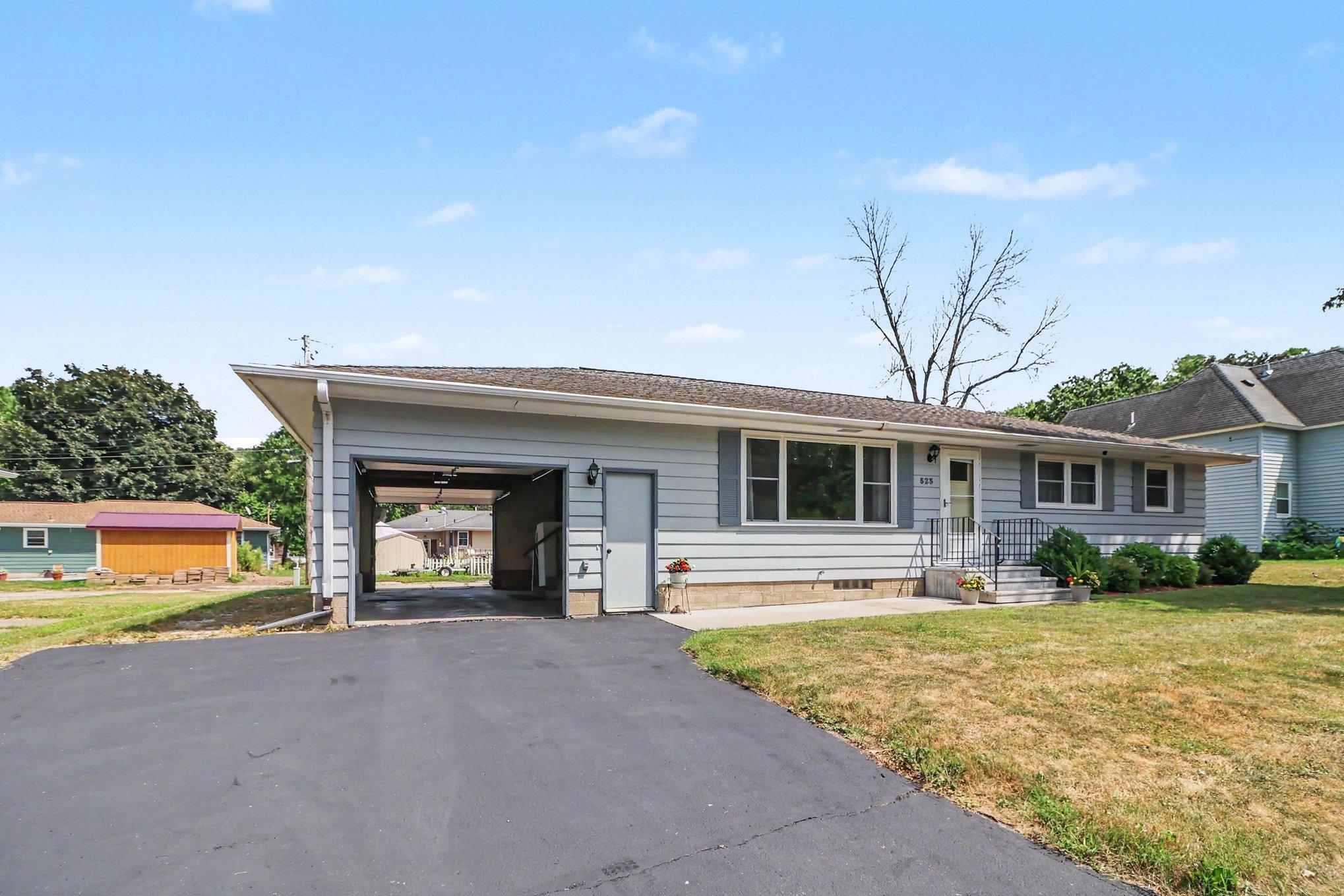 3rd image of 525 21St St, Red Wing, MN 55066 | MLS# 7111737