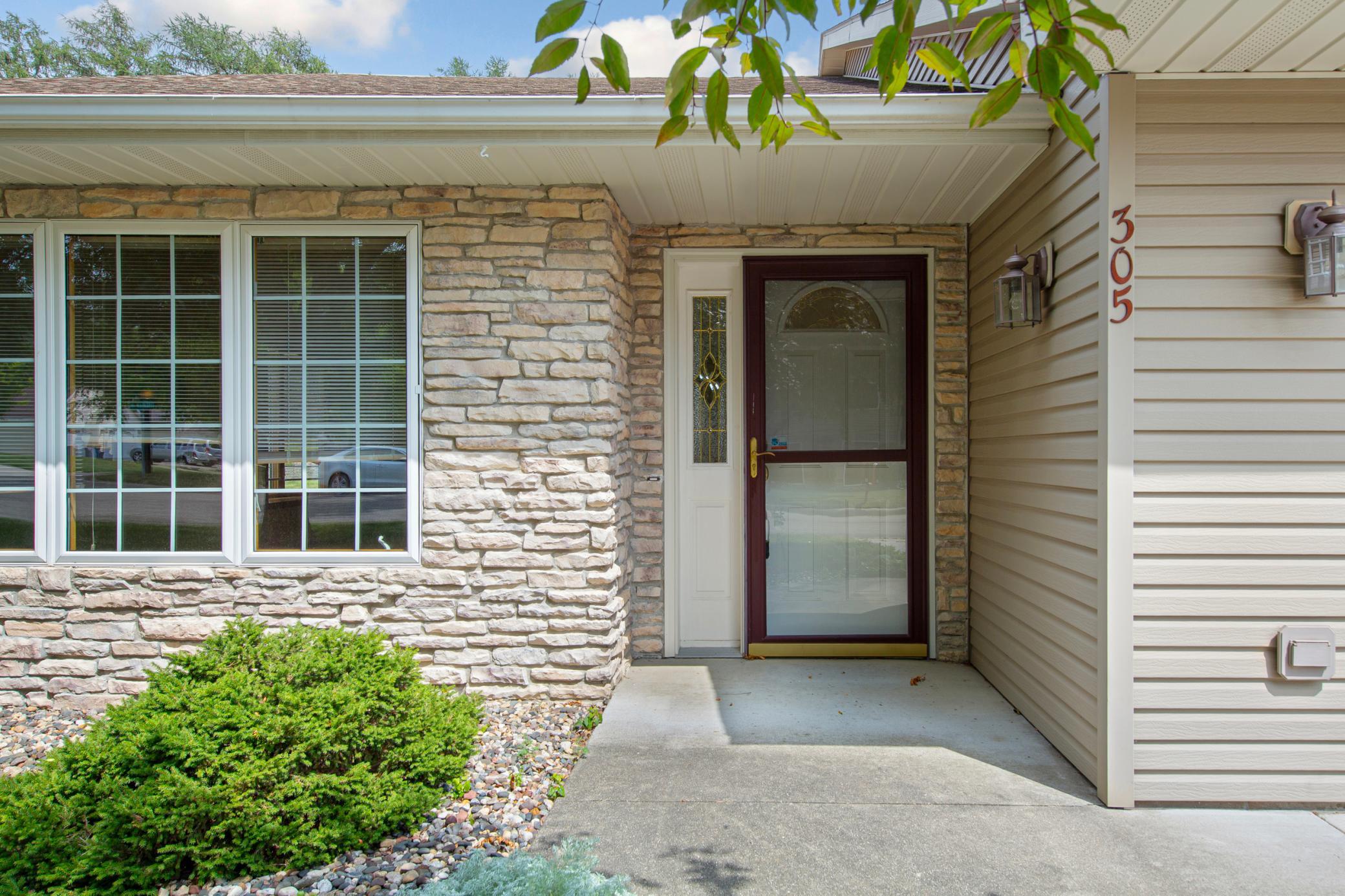 5th image of 305 Tischler Ave Se, Faribault, MN 55021 | MLS# 7111745