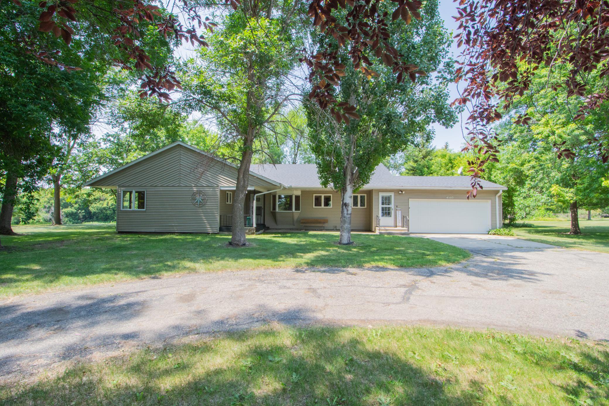3rd image of 4503 S River Haven Rd, Moorhead, MN 56560 | MLS# 7111846