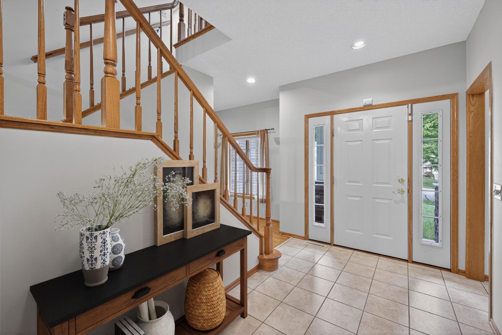 5th image of 2032 Fox Valley Dr Sw, Rochester, MN 55902 | MLS# 7111858