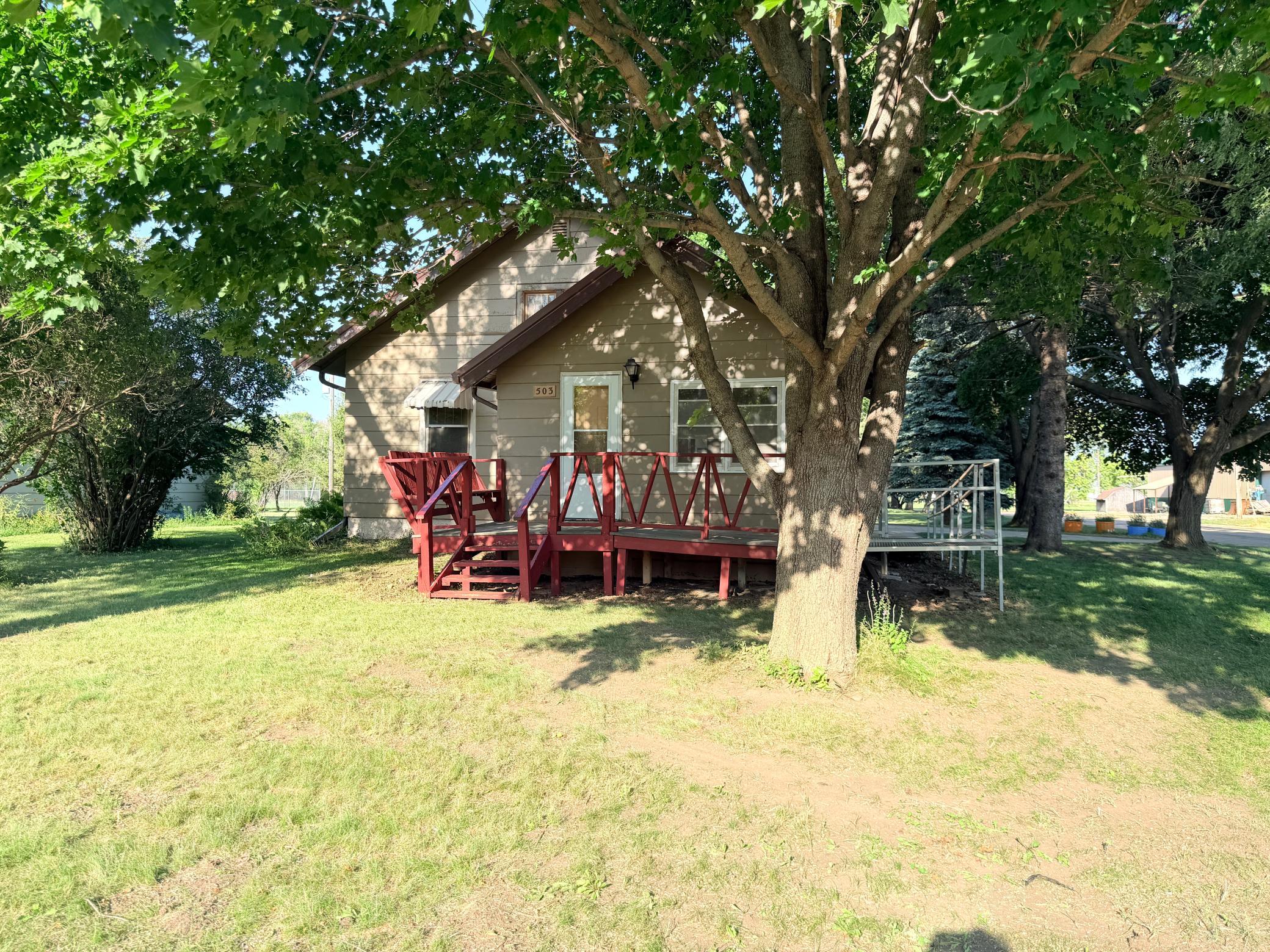 Homes for sale in Pipestone, MN | 503 2Nd Ave Ne, Pipestone, MN 56164 | MLS# 7111901