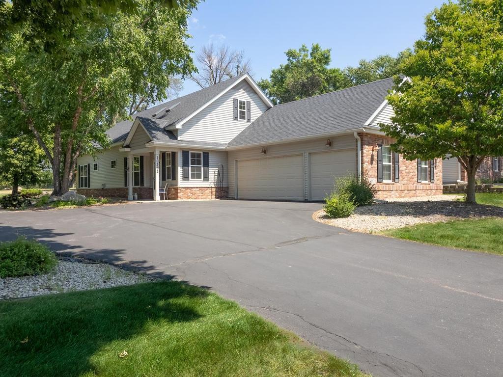 2nd image of 10562 Mississippi Cir N, Brooklyn Park, MN 55443 | MLS# 7111922