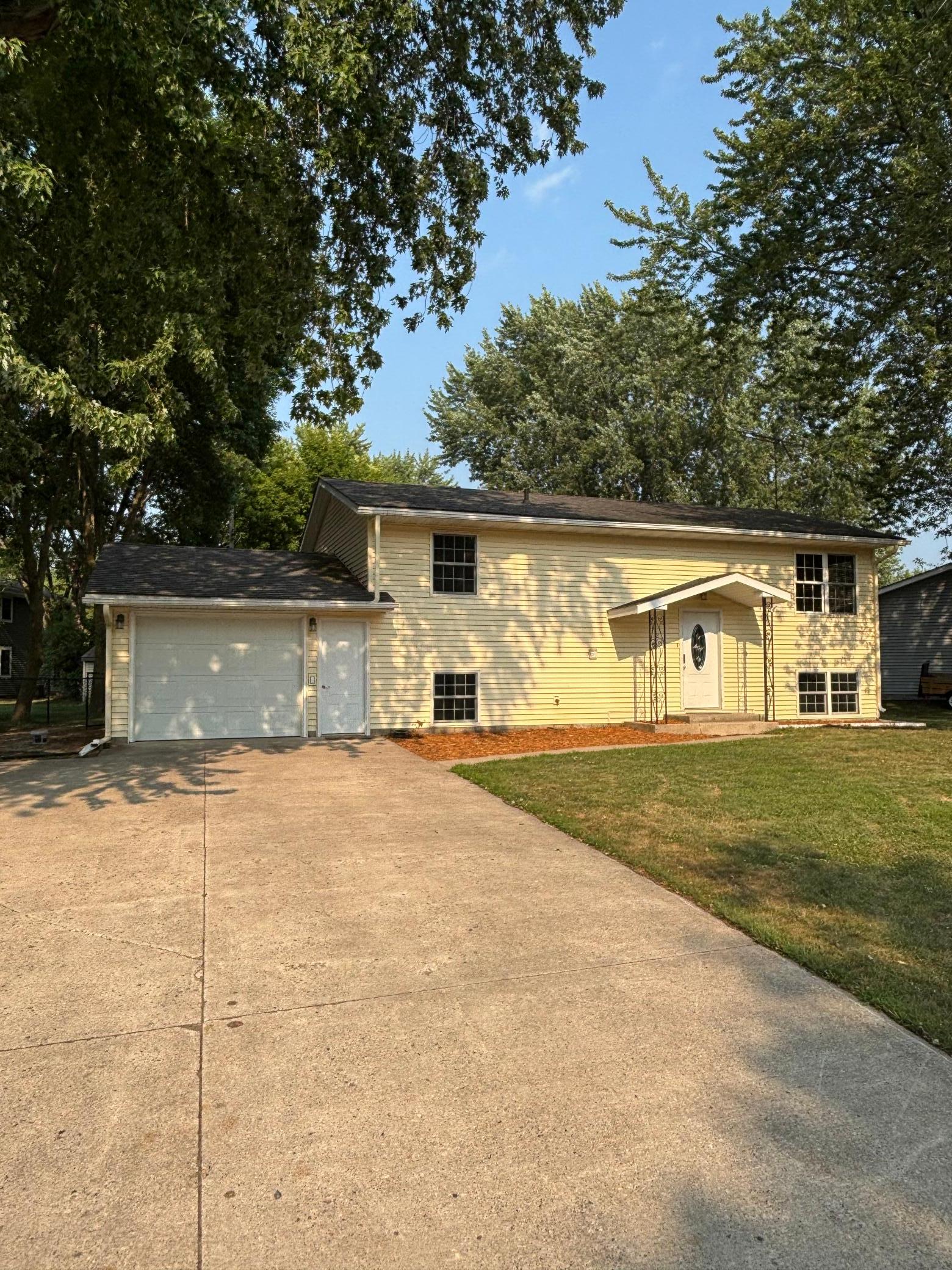 3rd image of 233 Maple Dr, Foley, MN 56329 | MLS# 7111960