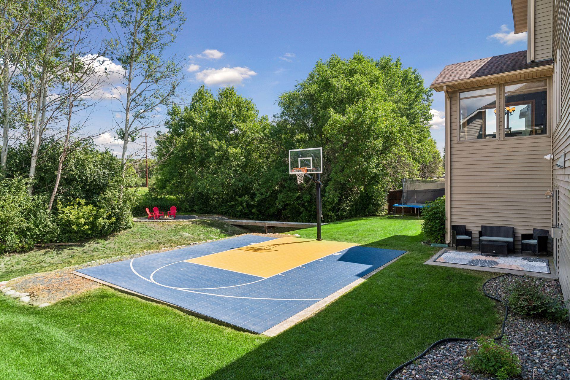 1st image of 5216 102nd Trl N, Brooklyn Park, MN 55443 | MLS# 7111964