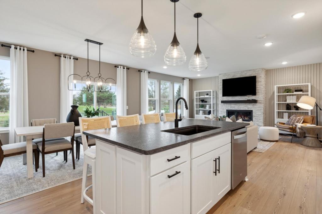 2nd image of 4602 Island Park Bay, Saint Paul, MN 55129 | MLS# 7111965