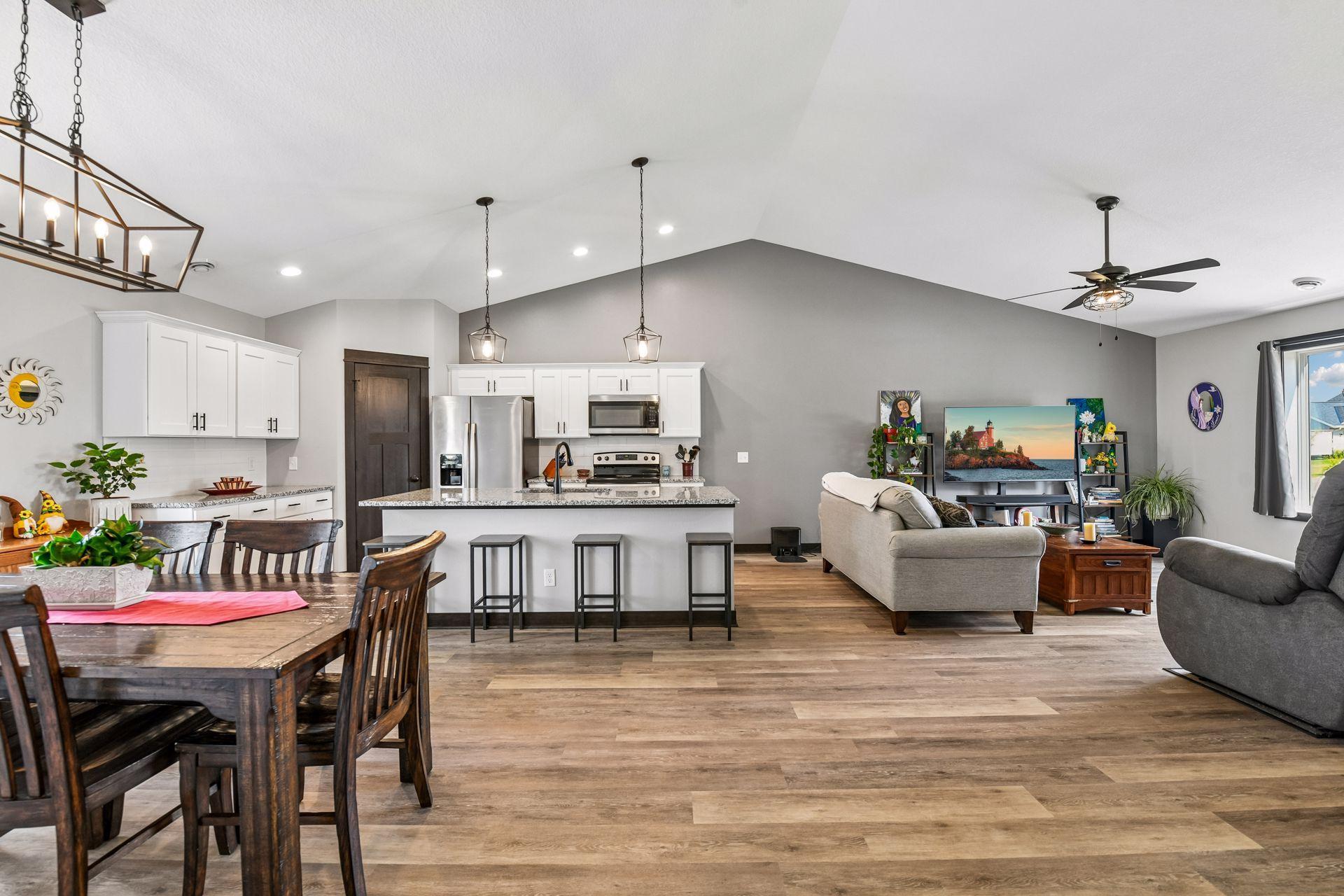 3rd image of 345 6Th St E, Green Isle, MN 55338 | MLS# 7111967