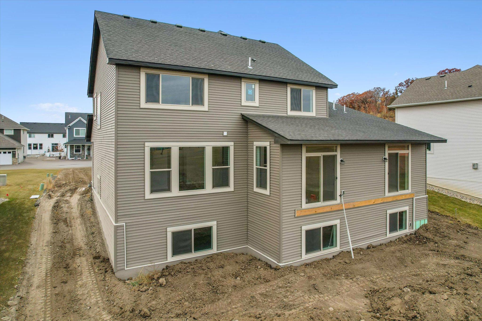 3rd image of 17994 Hidden Creek Trl, Lakeville, MN 55044 | MLS# 7111987