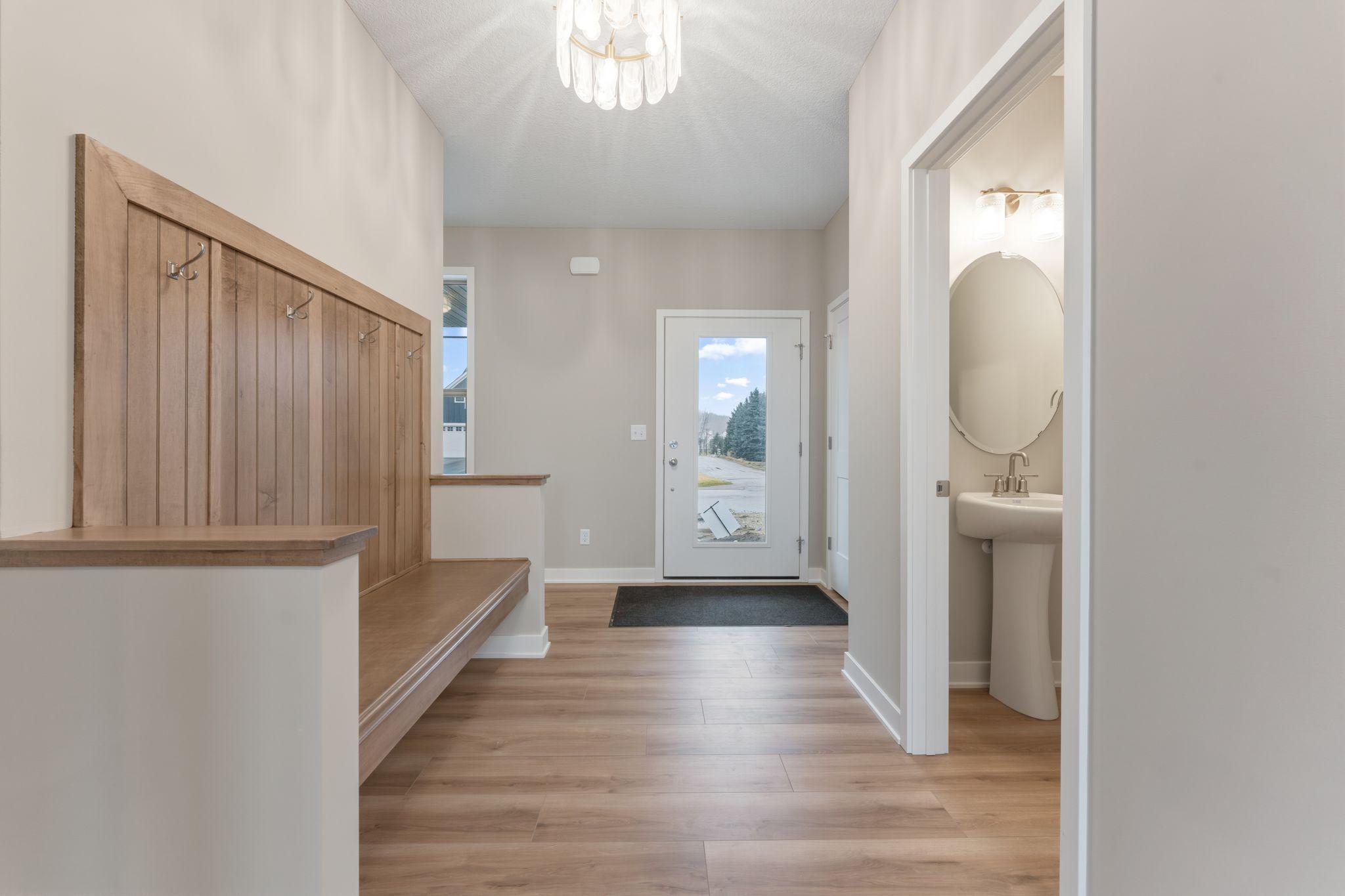 4th image of 17994 Hidden Creek Trl, Lakeville, MN 55044 | MLS# 7111987