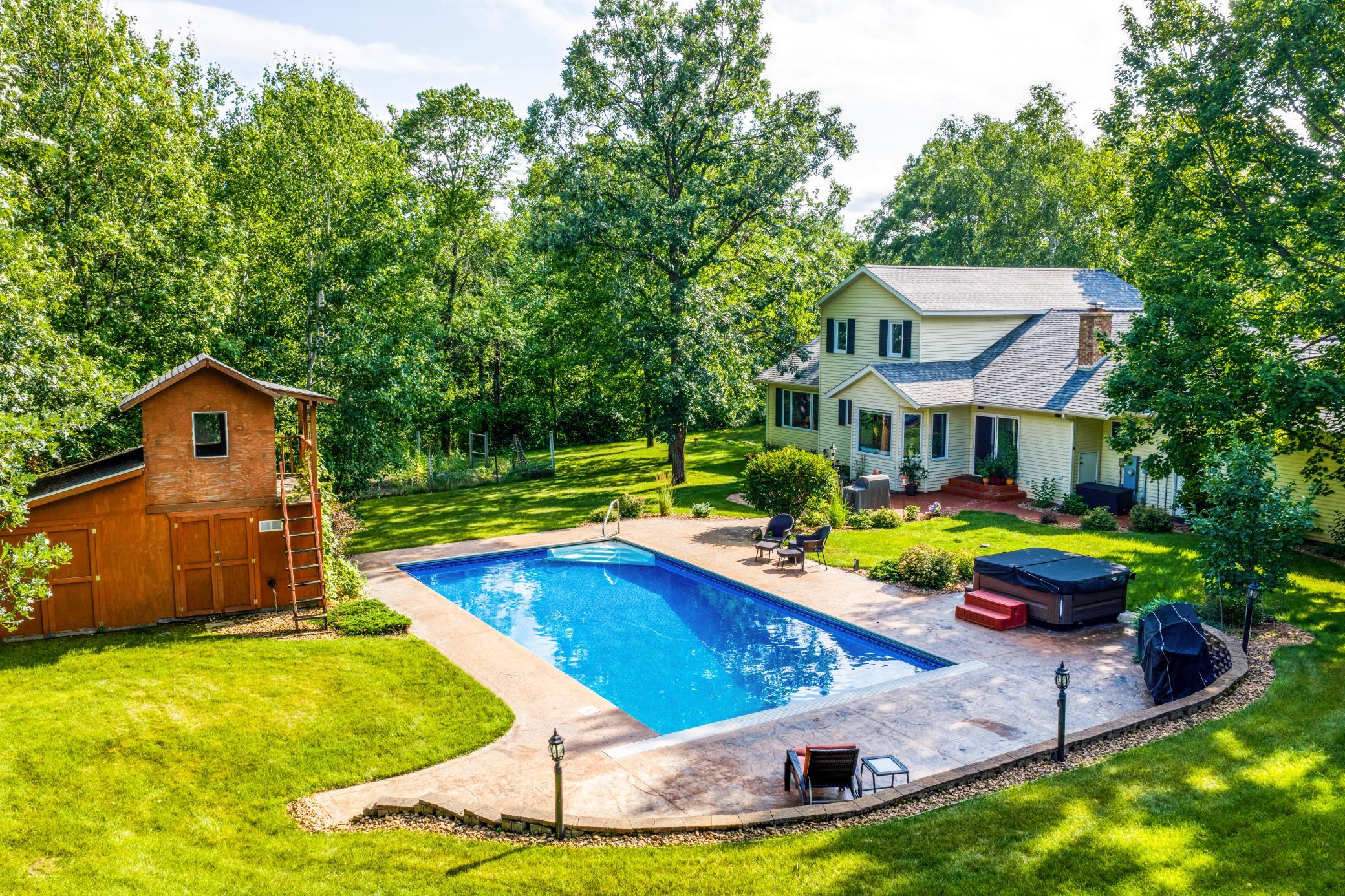 3rd image of 8022 White Oak St Ne, Bemidji, MN 56601 | MLS# 7111993