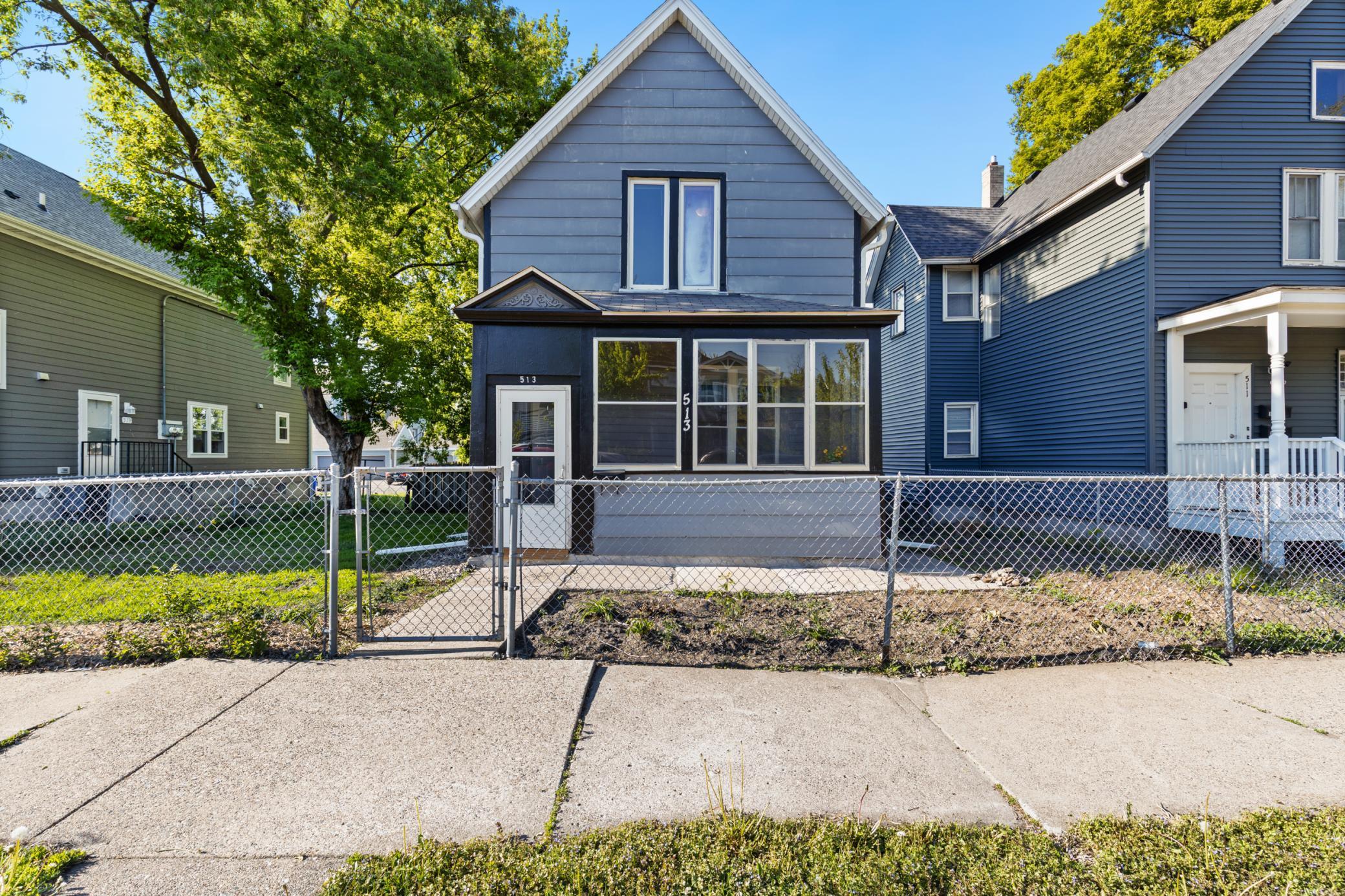 1st image of 513 Van Buren Ave, Saint Paul, MN 55103 | MLS# 7112013