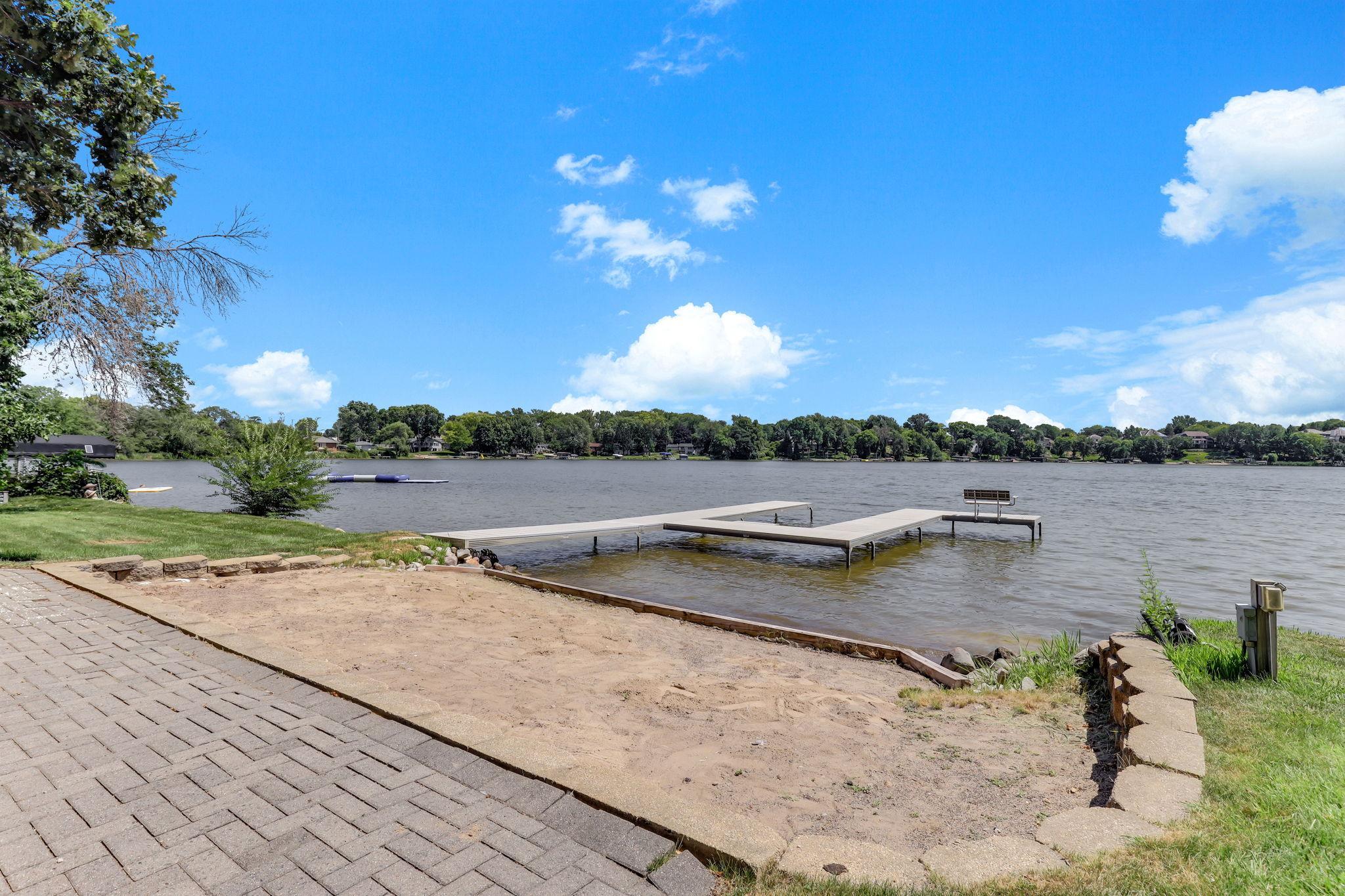 4th image of 8148 Ithaca Ln N, Maple Grove, MN 55311 | MLS# 7112043