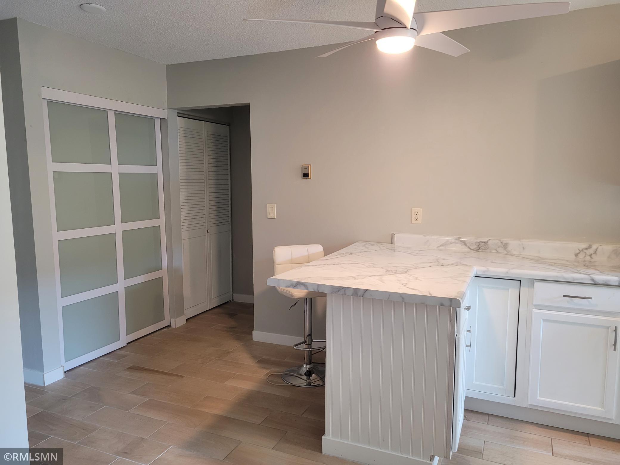 5th image of 10840 Rockford Rd #111, Plymouth, MN 55442 | MLS# 7112077