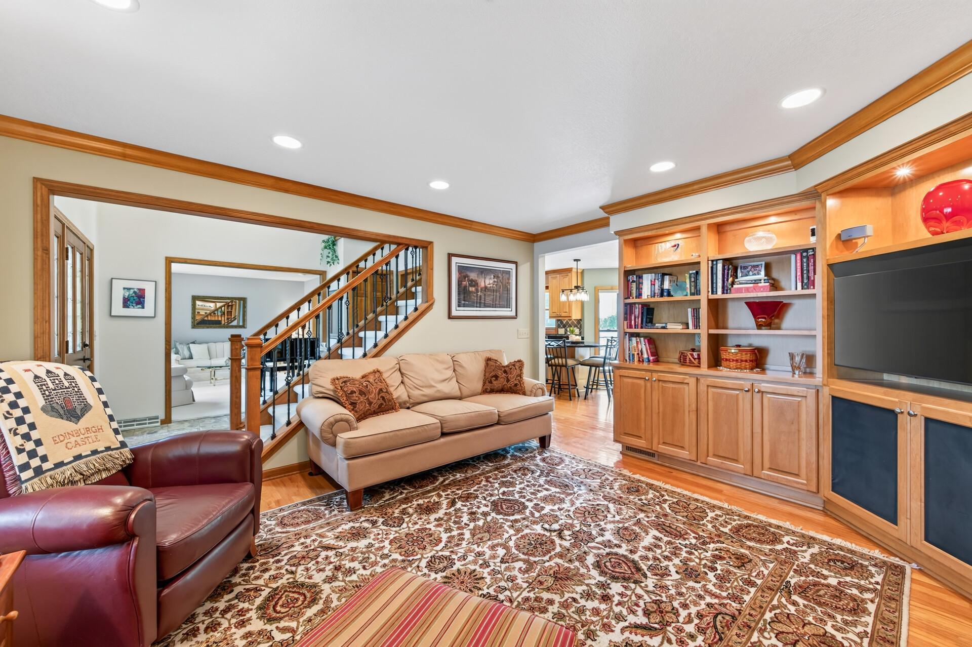 5th image of 8945 Dallas Ln N, Maple Grove, MN 55369 | MLS# 7112087