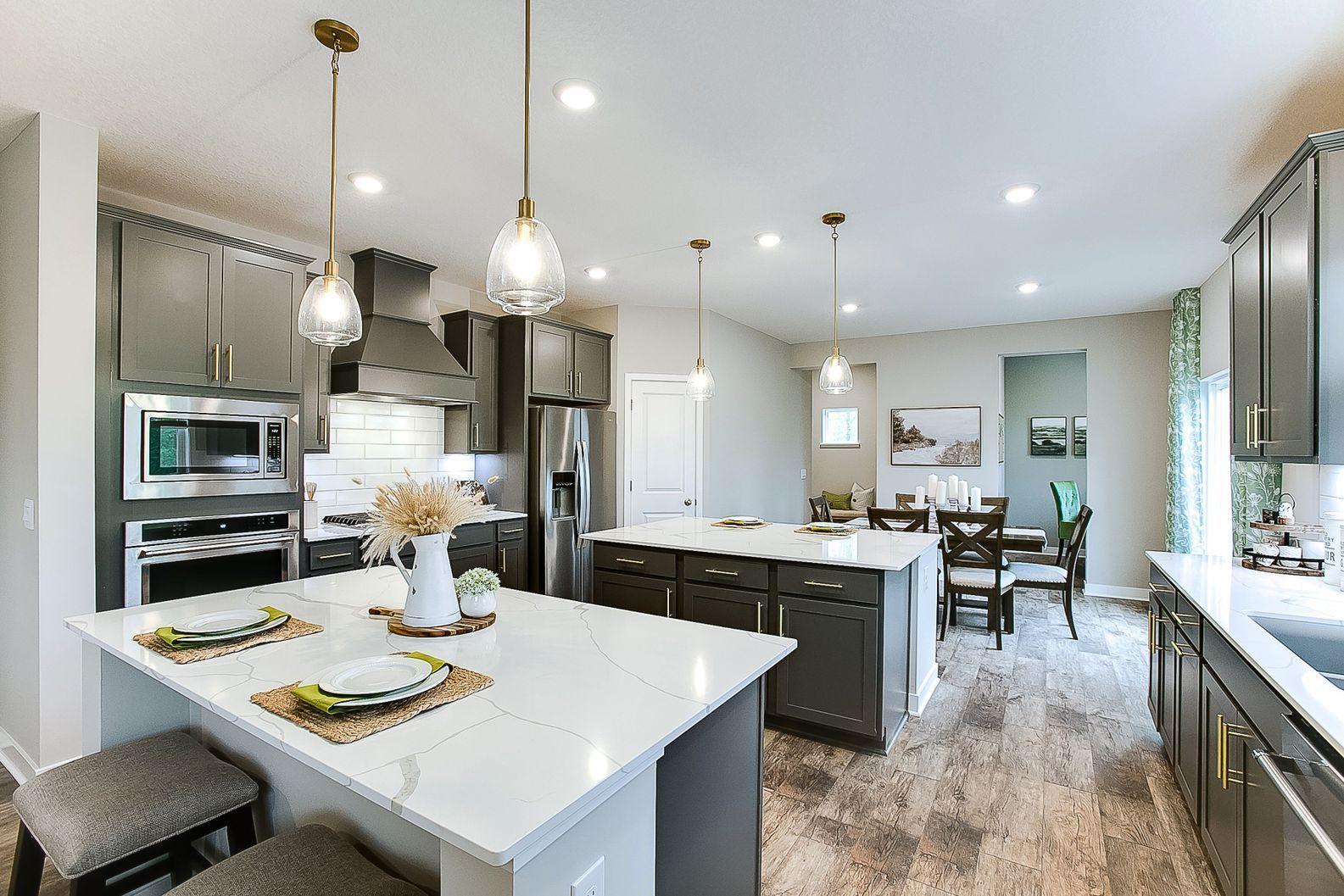 1st image of 1641 Oak Creek Pass, Chaska, MN 55318 | MLS# 7112118