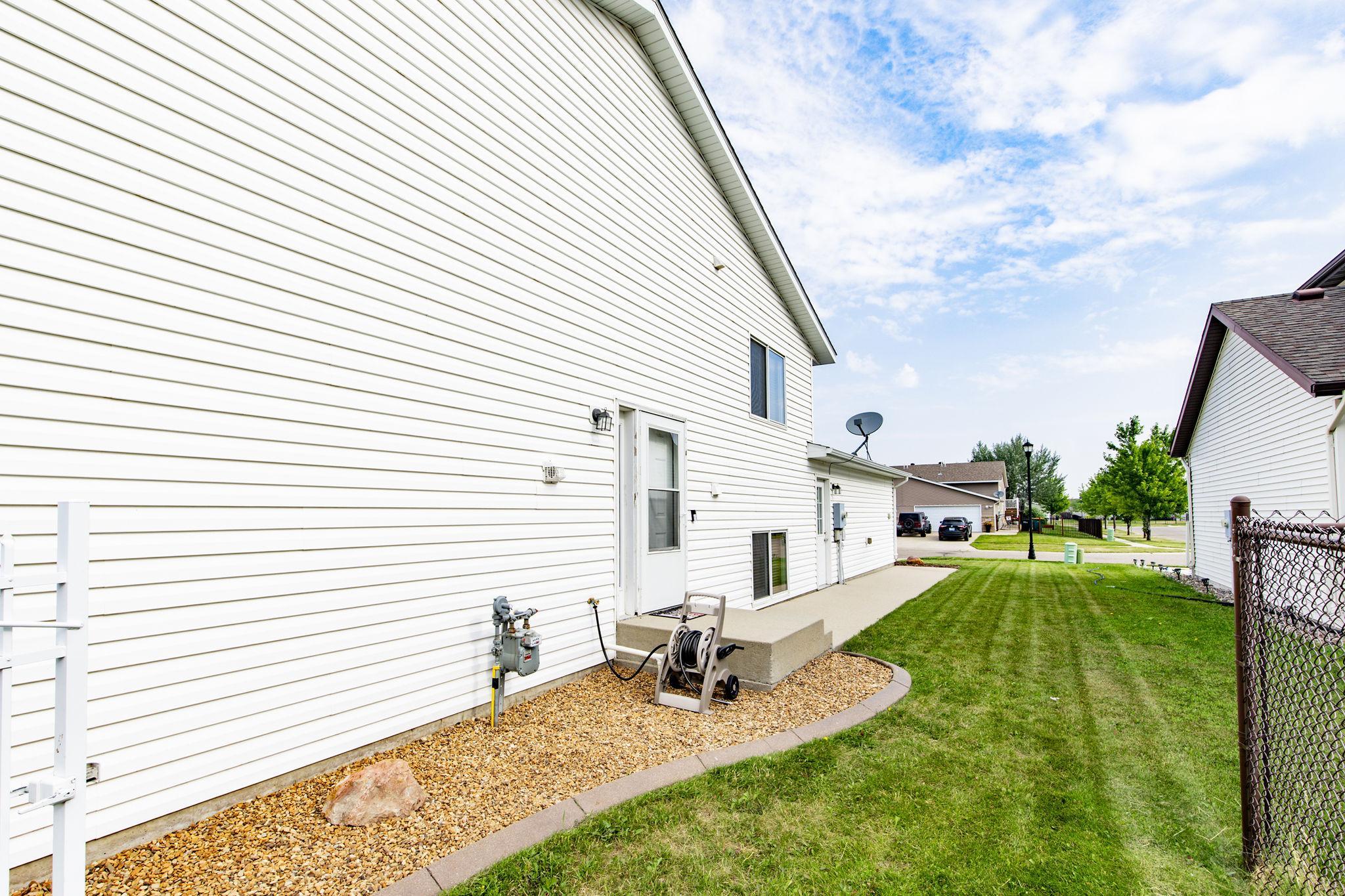 48th image of 955 42nd Ave W, West Fargo, ND 58078 | MLS# 7112152