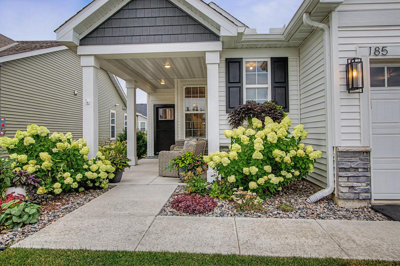2nd image of 185 Liberty Heights Dr, Chaska, MN 55318 | MLS# 7112156