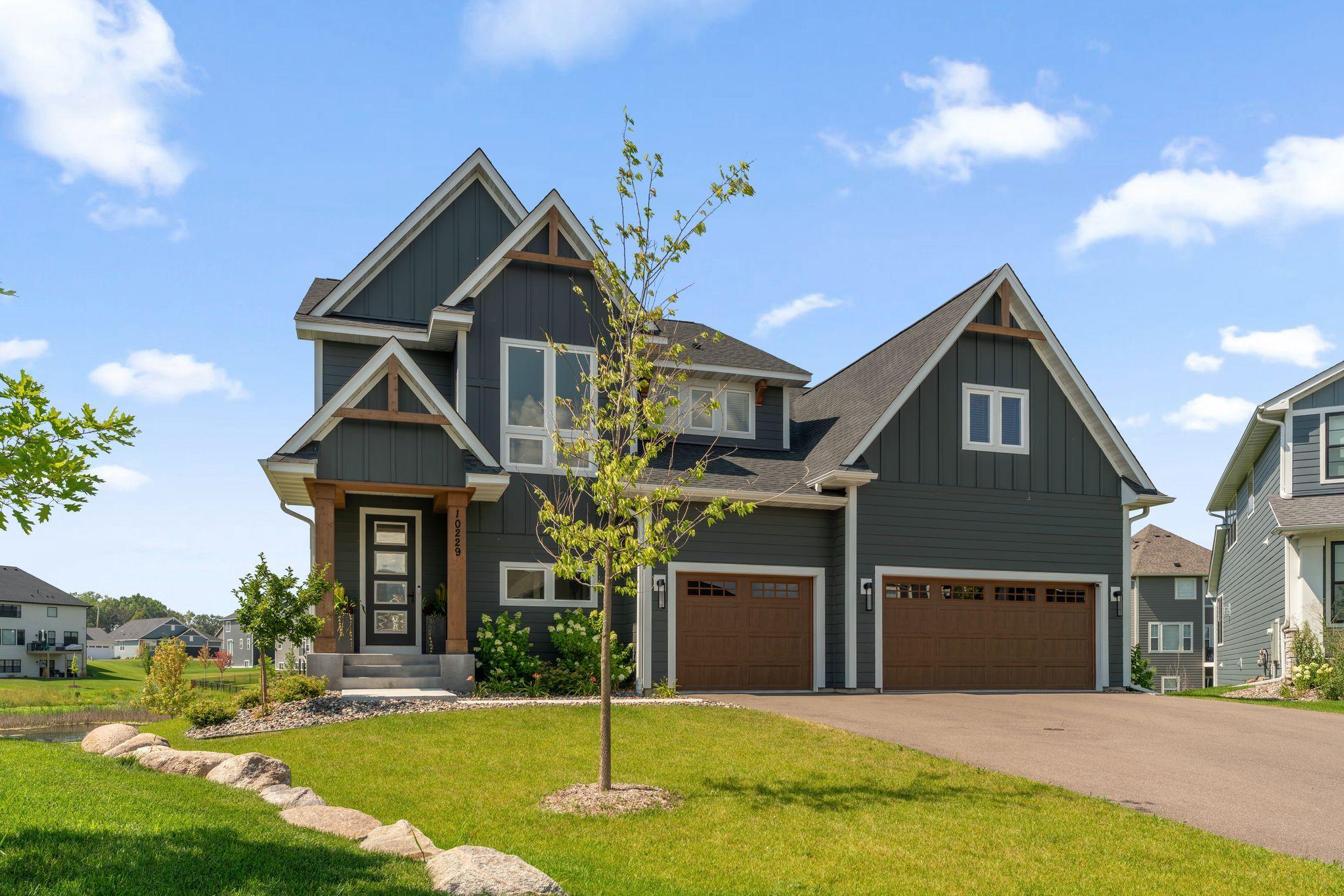 2nd image of 10229 Queensland Ln N, Maple Grove, MN 55311 | MLS# 7112159