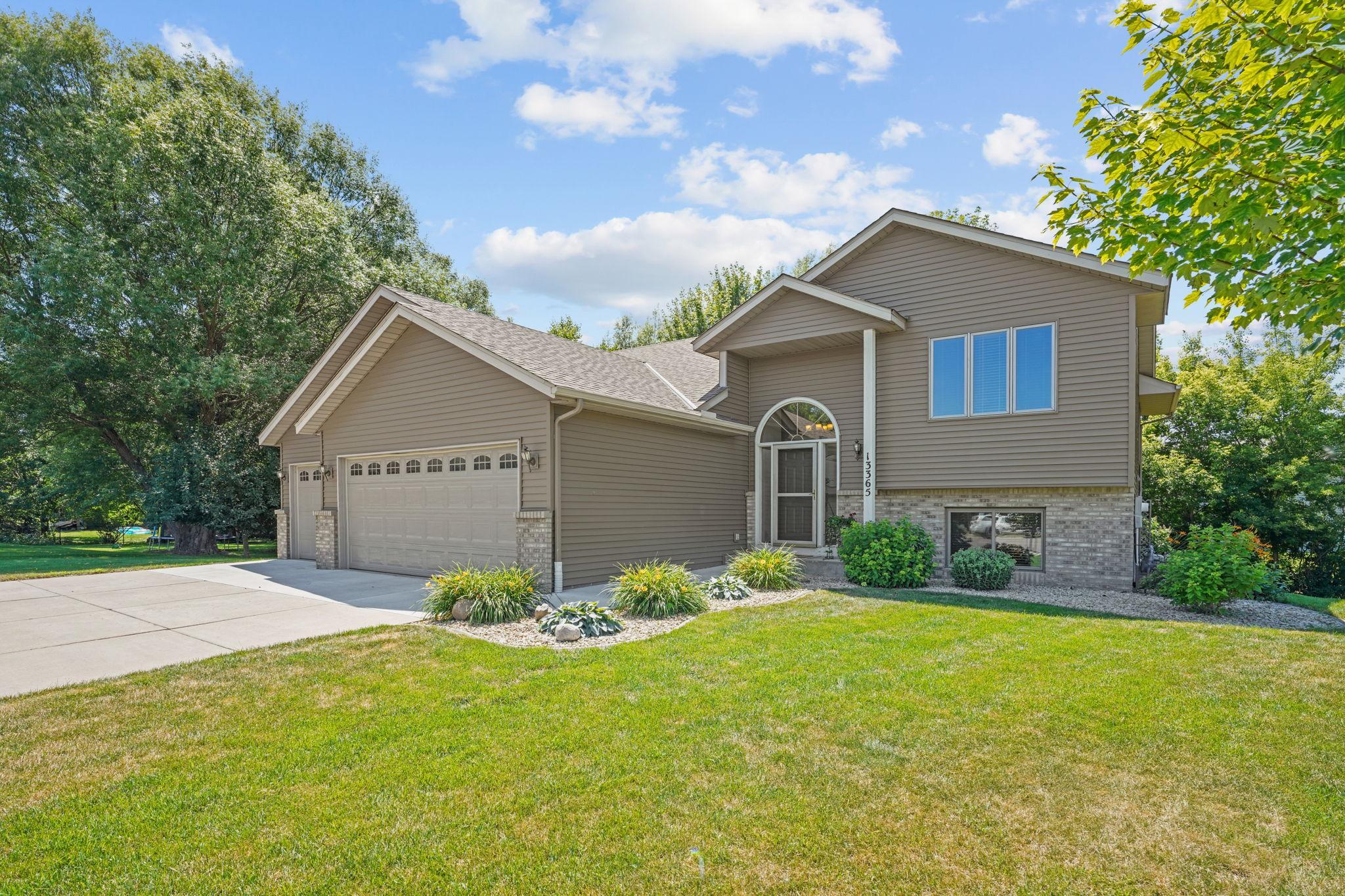 1st image of 13365 Zachman Ct, Rogers, MN 55374 | MLS# 7112179