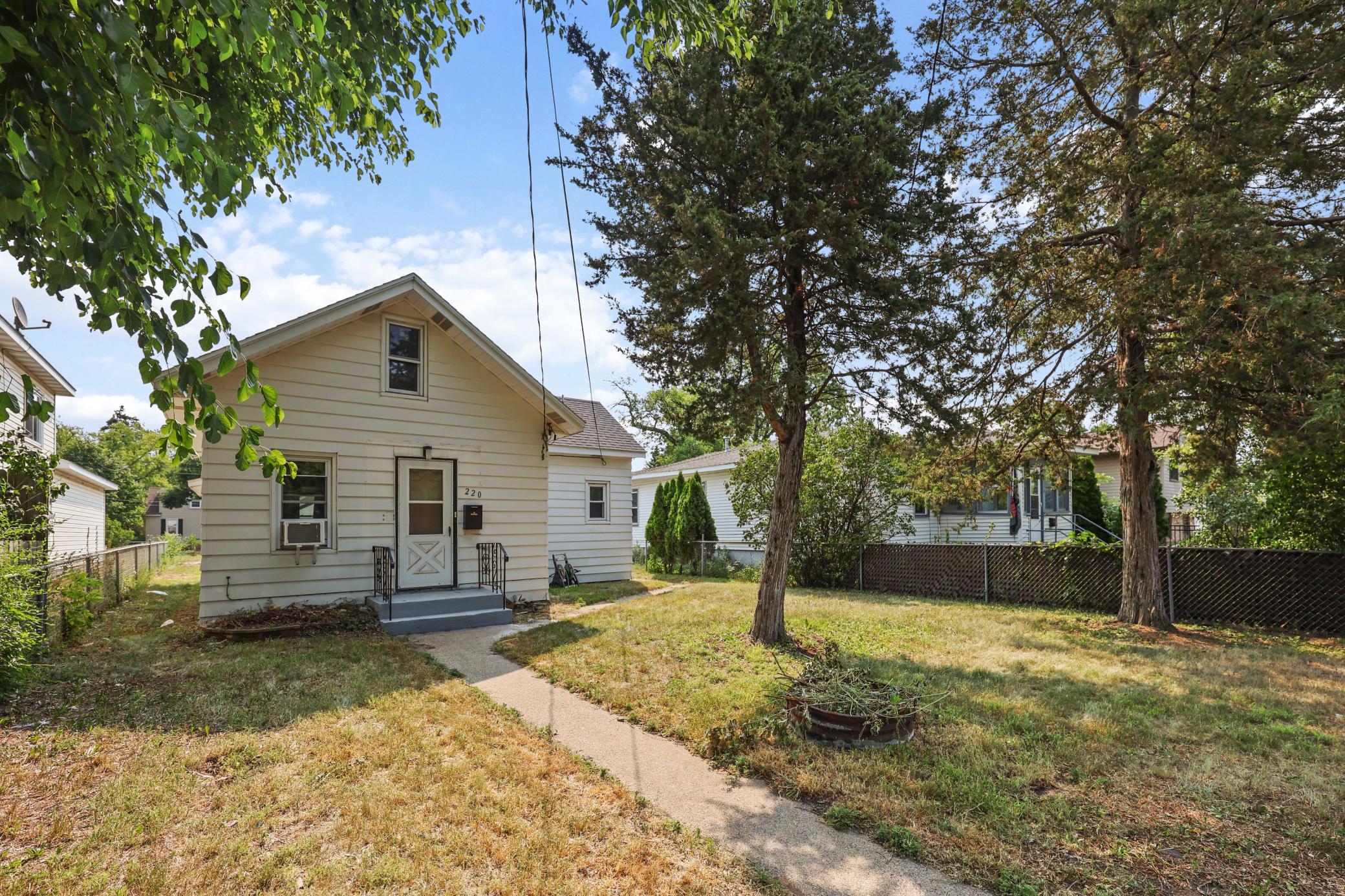 2nd image of 220 33rd Ave N, Saint Cloud, MN 56303 | MLS# 7112186