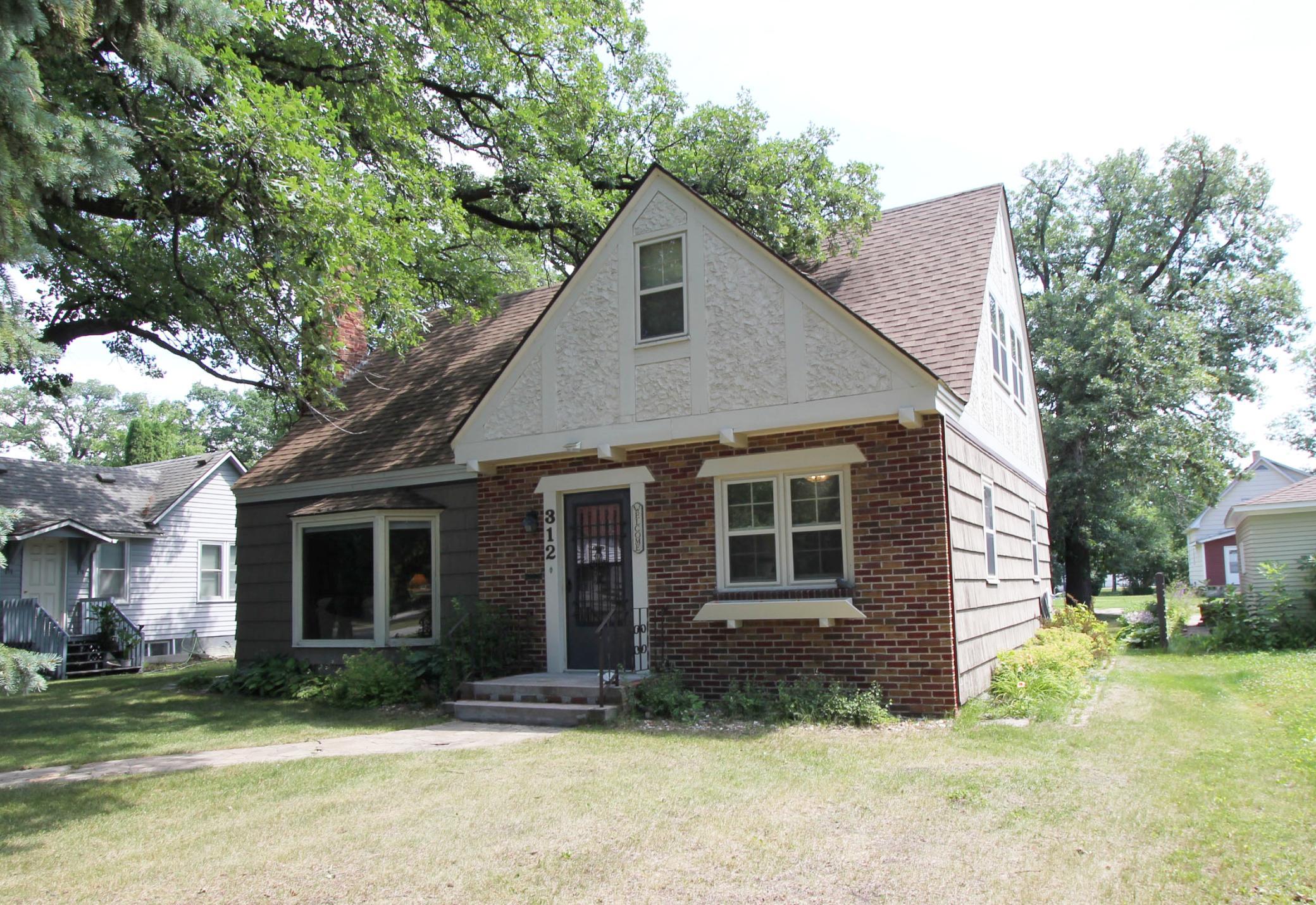 2nd image of 312 Kendall Ave N, Thief River Falls, MN 56701 | MLS# 7112209