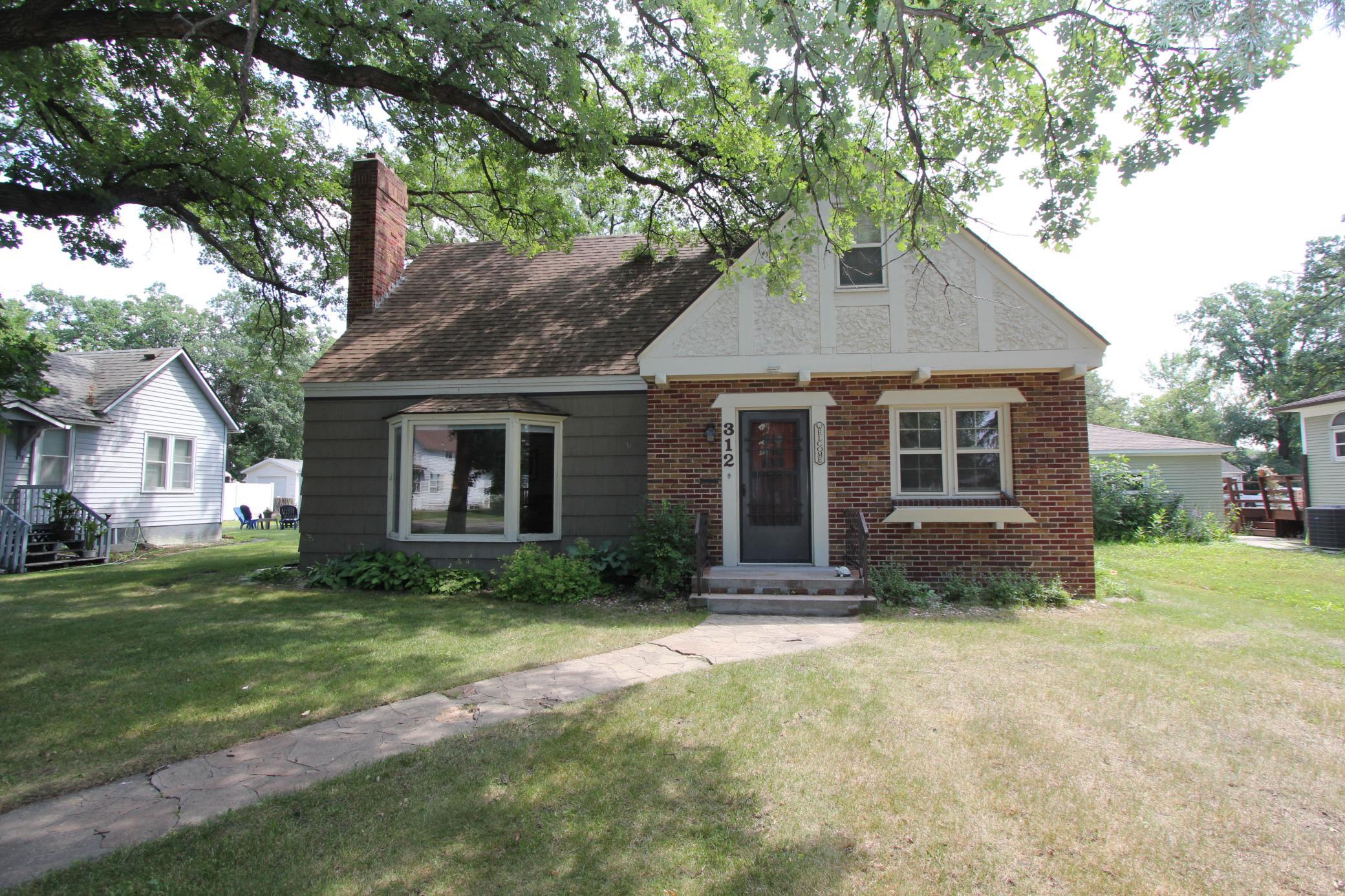 3rd image of 312 Kendall Ave N, Thief River Falls, MN 56701 | MLS# 7112209