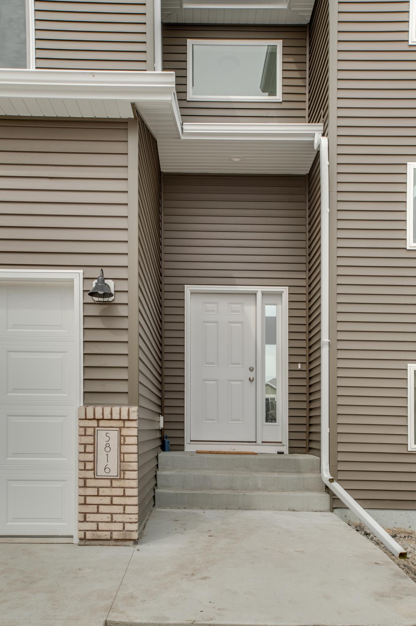 2nd image of 5816 James Dr W, West Fargo, ND 58078 | MLS# 7112269